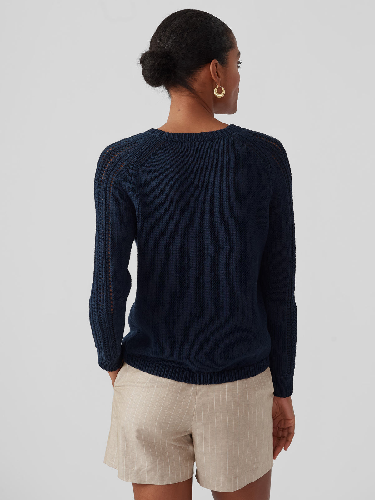 J.McLaughlin Marion sweater in navy made with linen/cotton.