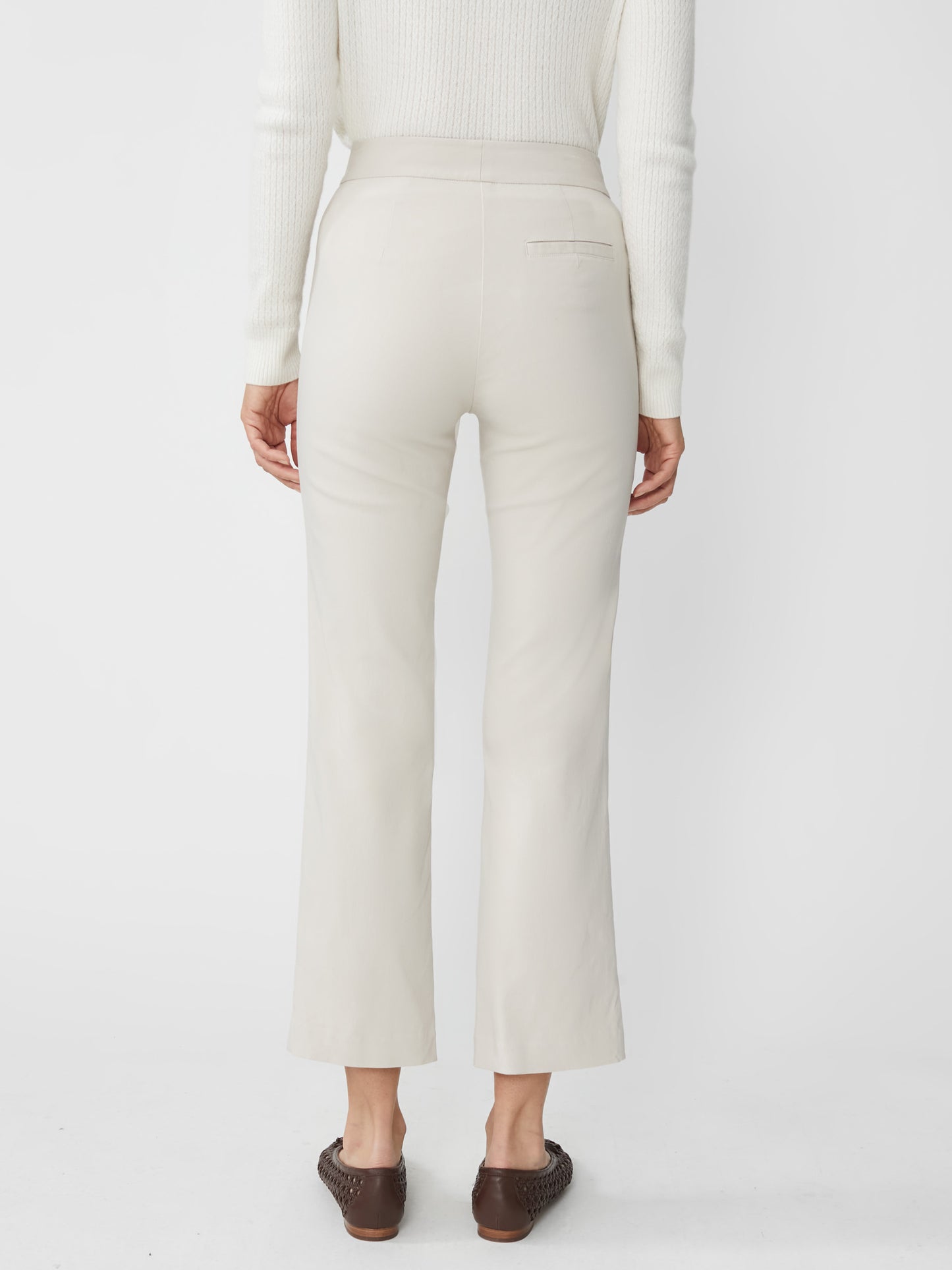 J.McLaughlin Anisa pant in stone made with Amelia Cloth.