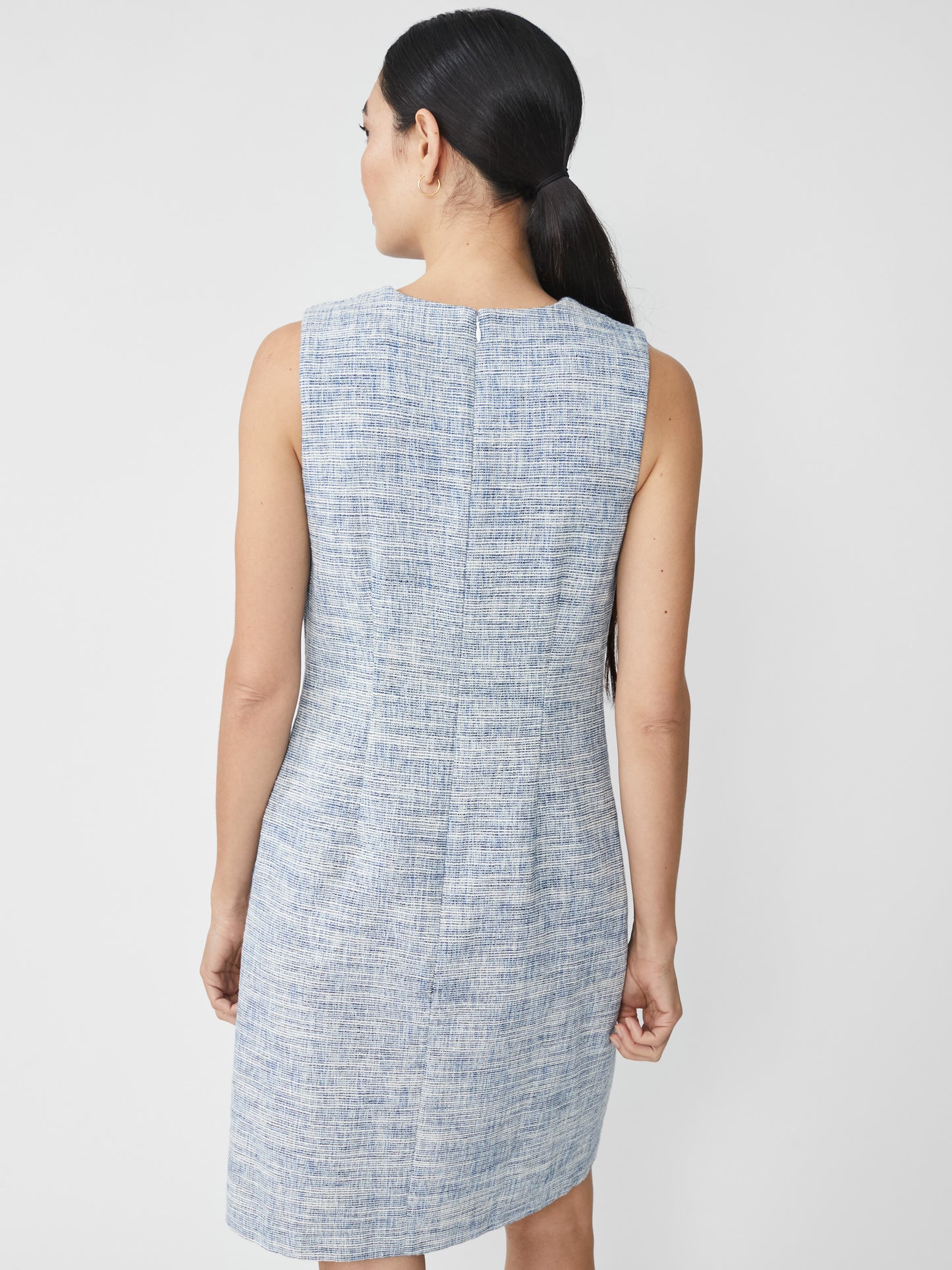 J.McLaughlin Keys dress in denim made with polyester/cotton.