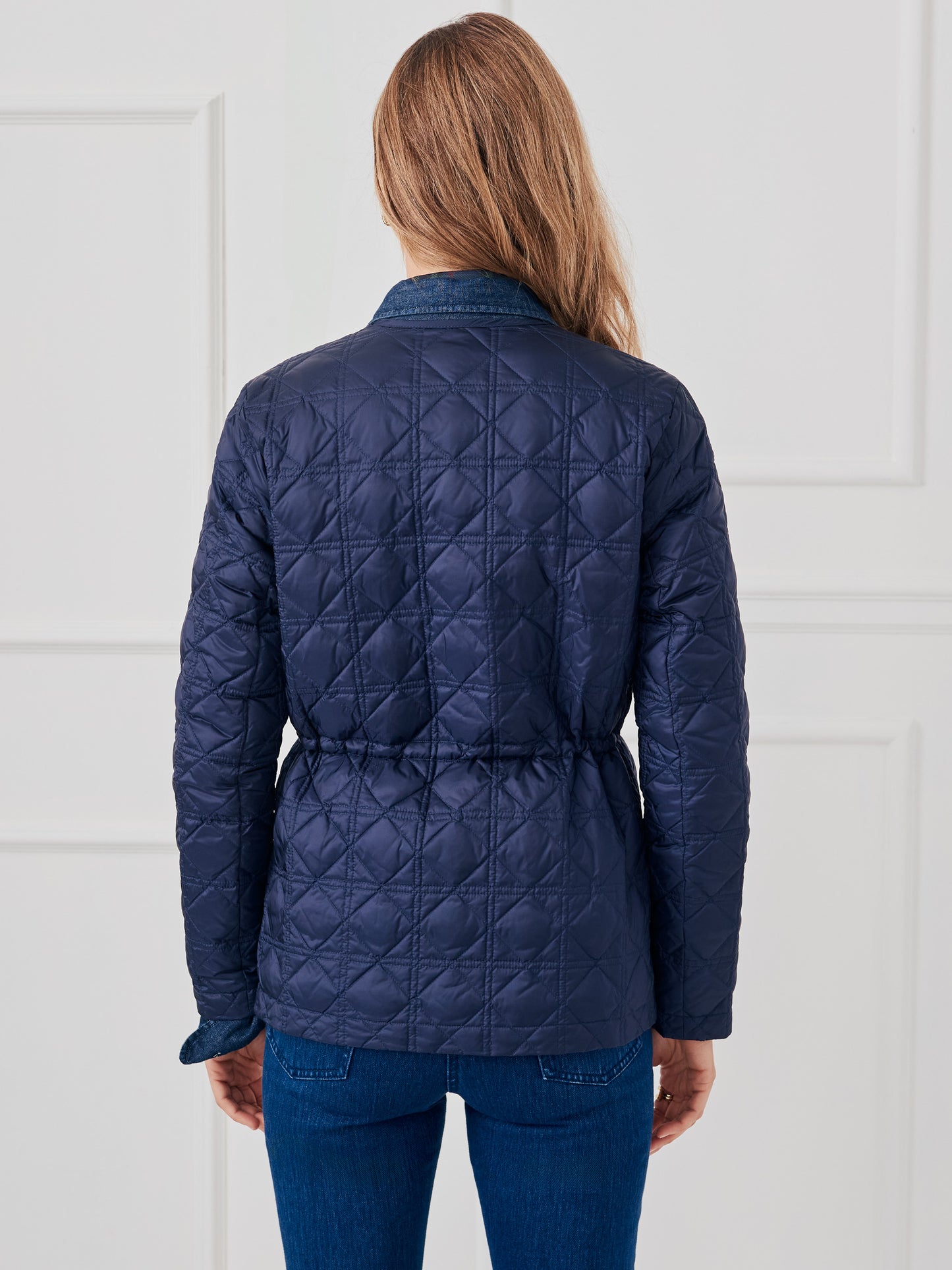 J.McLaughlin Ambrose jacket in navy made with nylon.