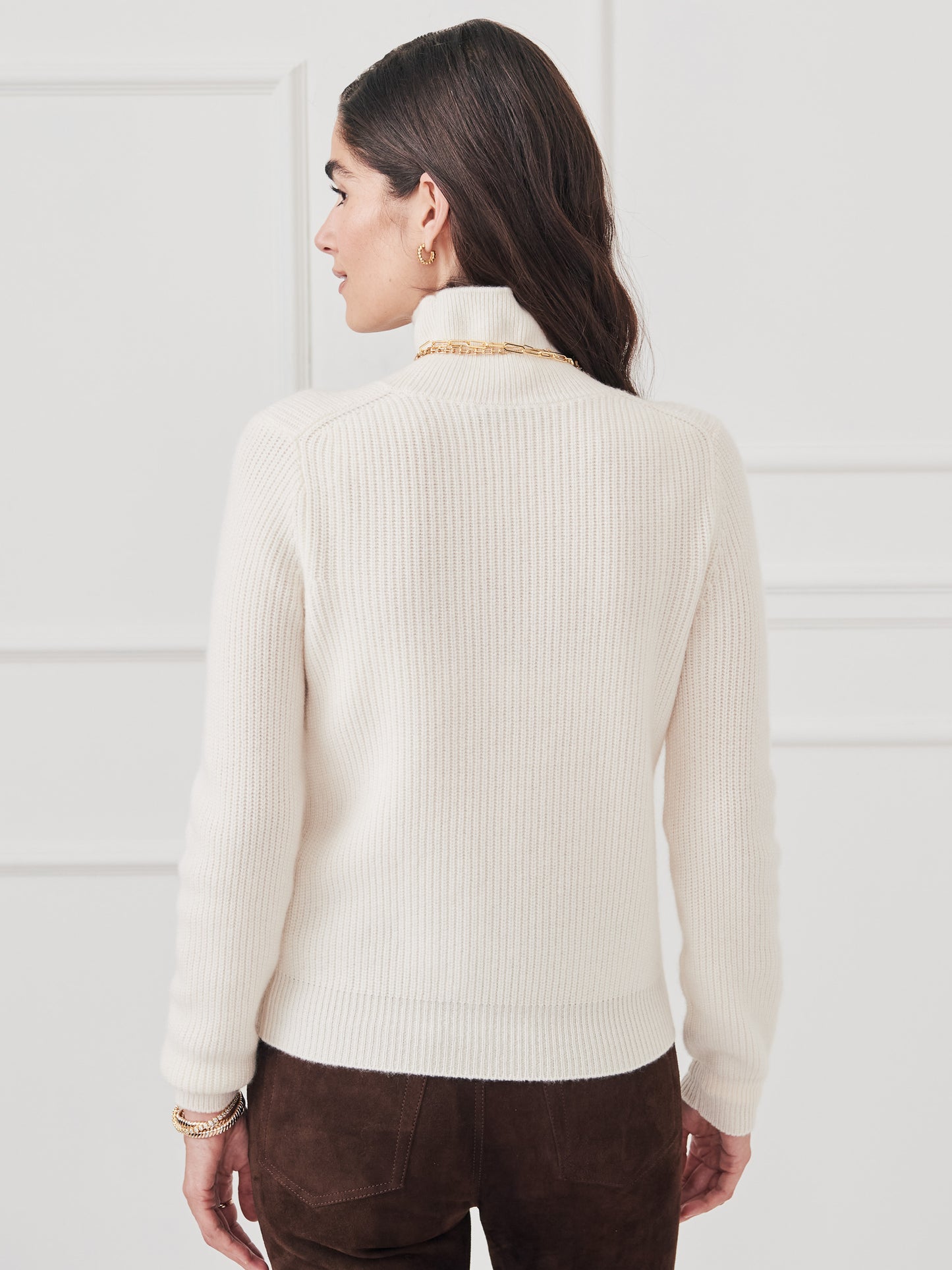 J.McLaughlin Amelia sweater in ivory made with cashmere.