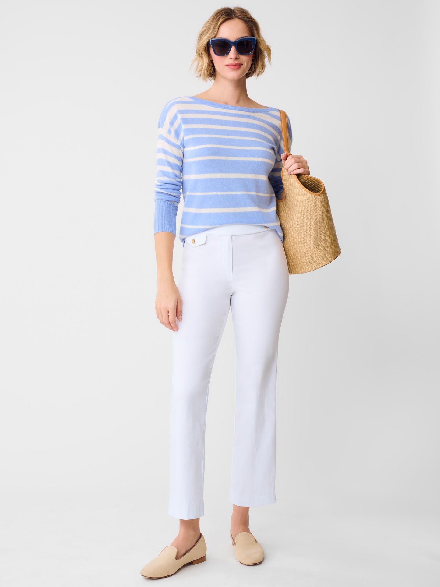 J.McLaughlin Anisa pant in white made with Amelia cloth.