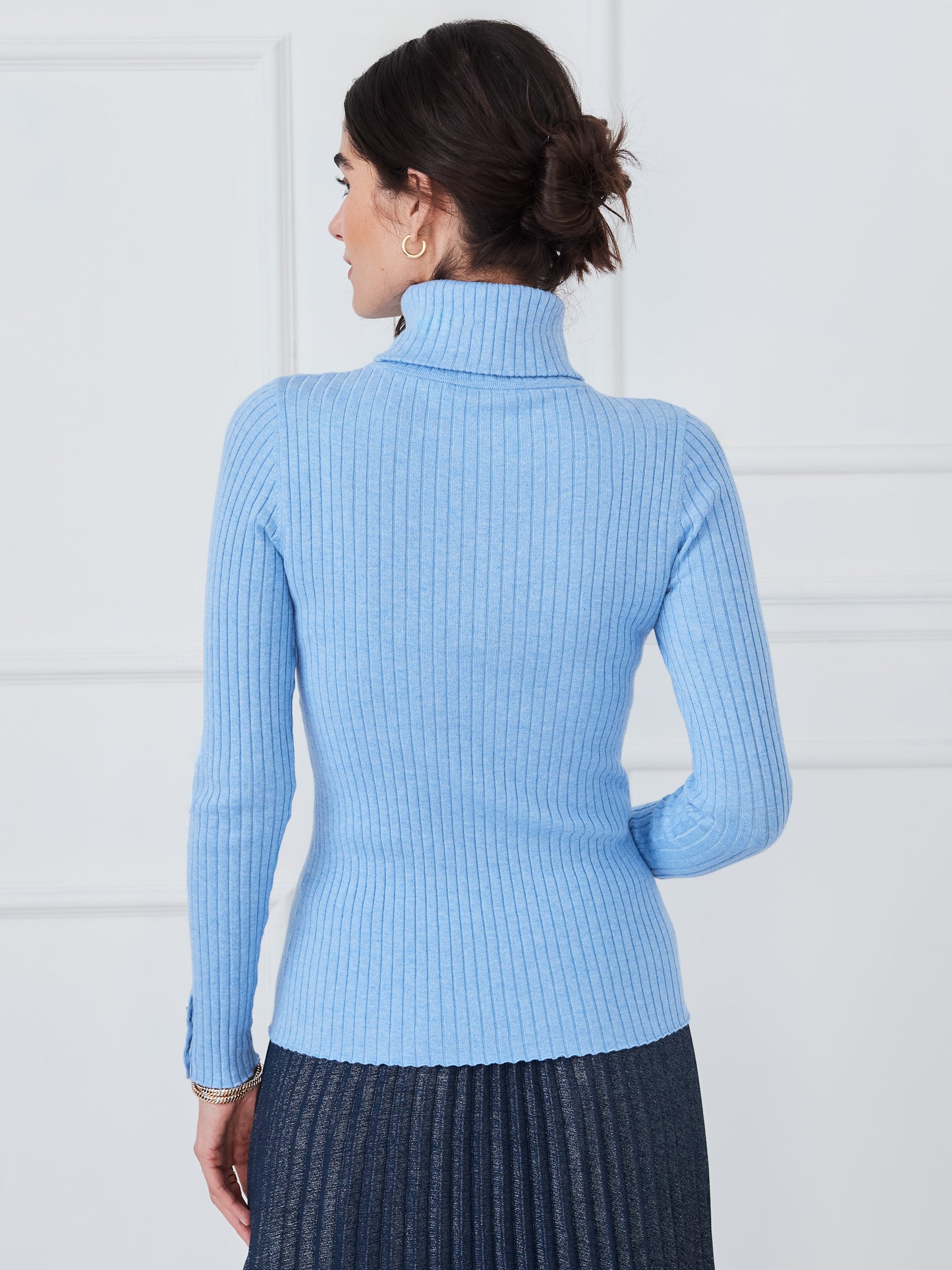 J.McLaughlin Arlette sweater in light heather blue made with cotton.