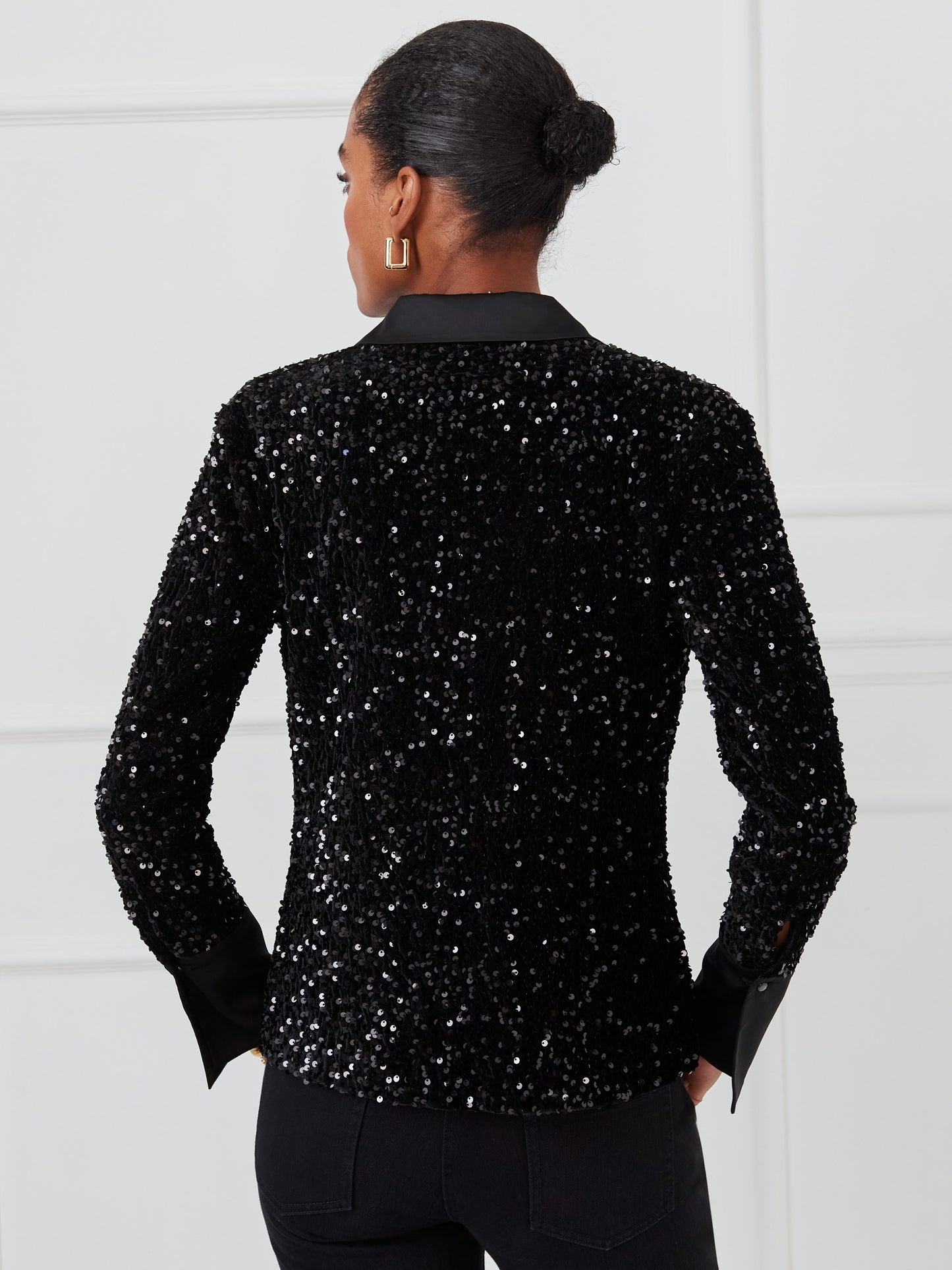 J.McLaughlin Barret top in black made with polyester/spandex.