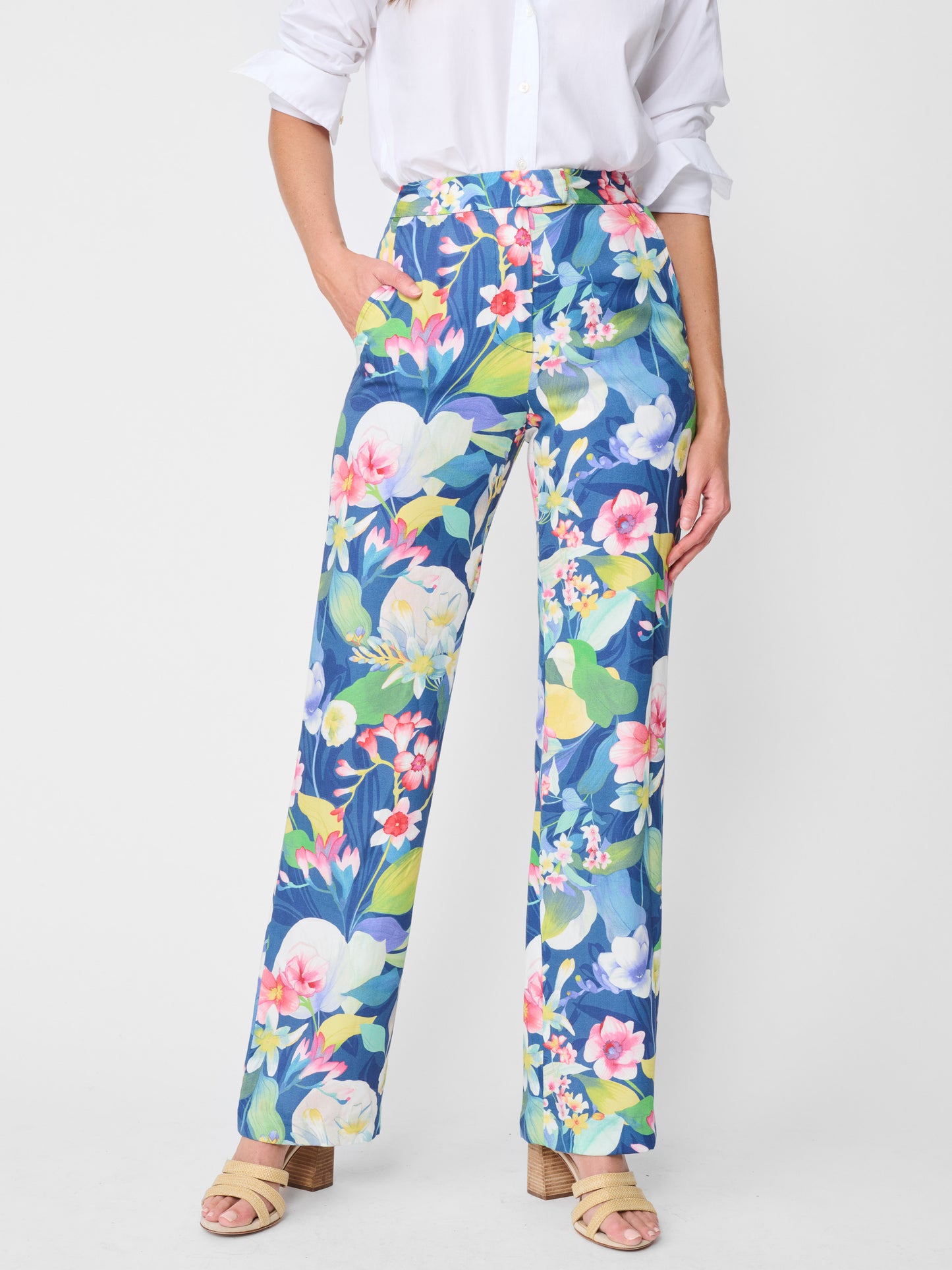 Model wearing J.McLaughlin Broderick pants in navy/multi made with tencel.