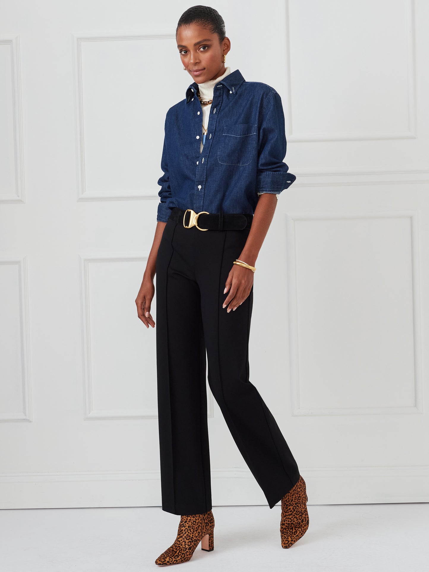 J.McLaughlin Calder pants in black made with bainbride cloth.
