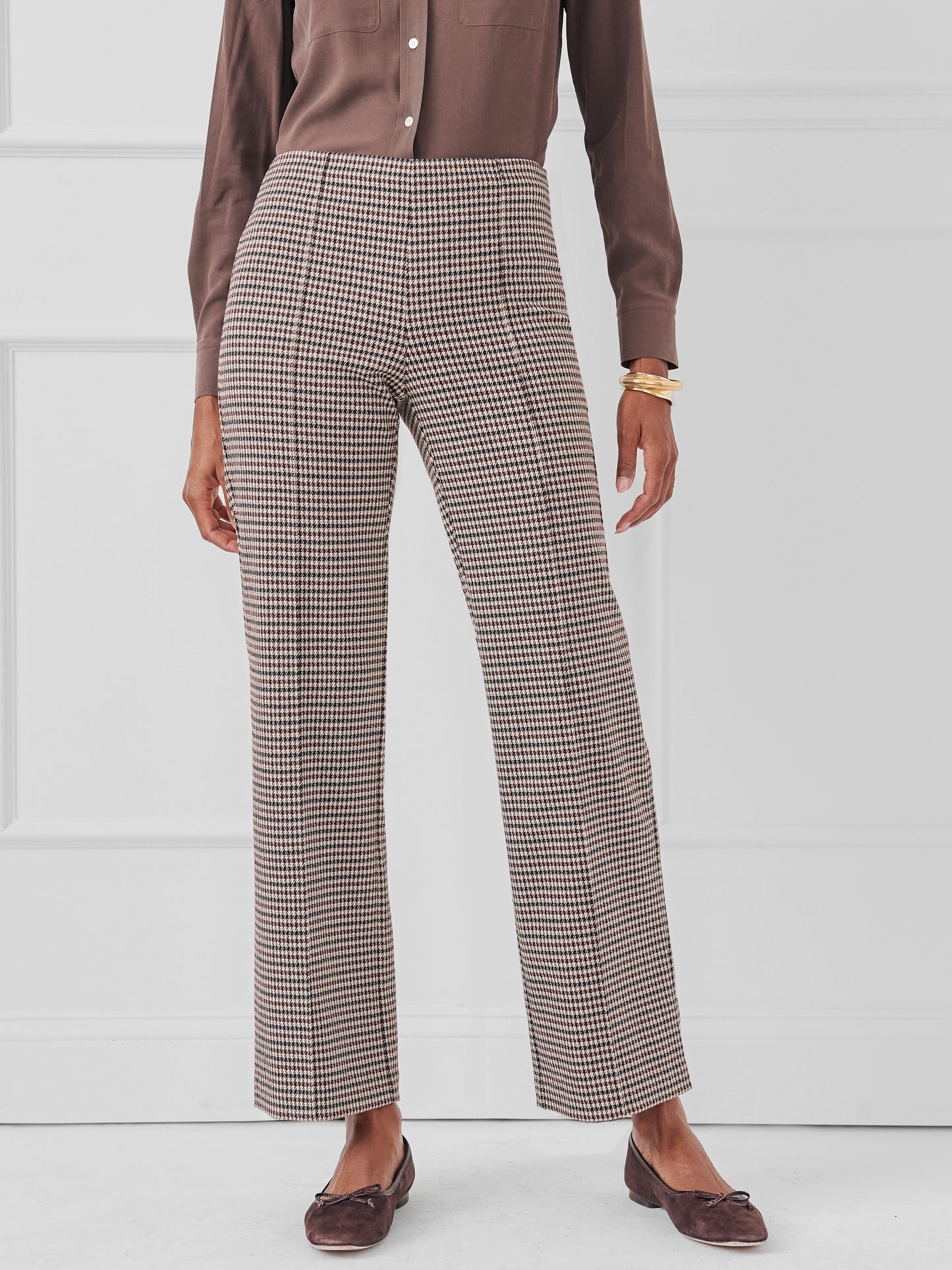 J.McLaughlin Calder pants in cream/brown/black made with polyester/rayon.