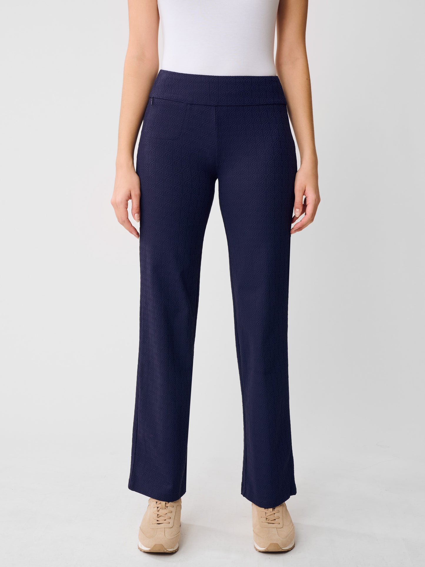 J.McLaughlin Carmel pants in navy made with Catalina Cloth.