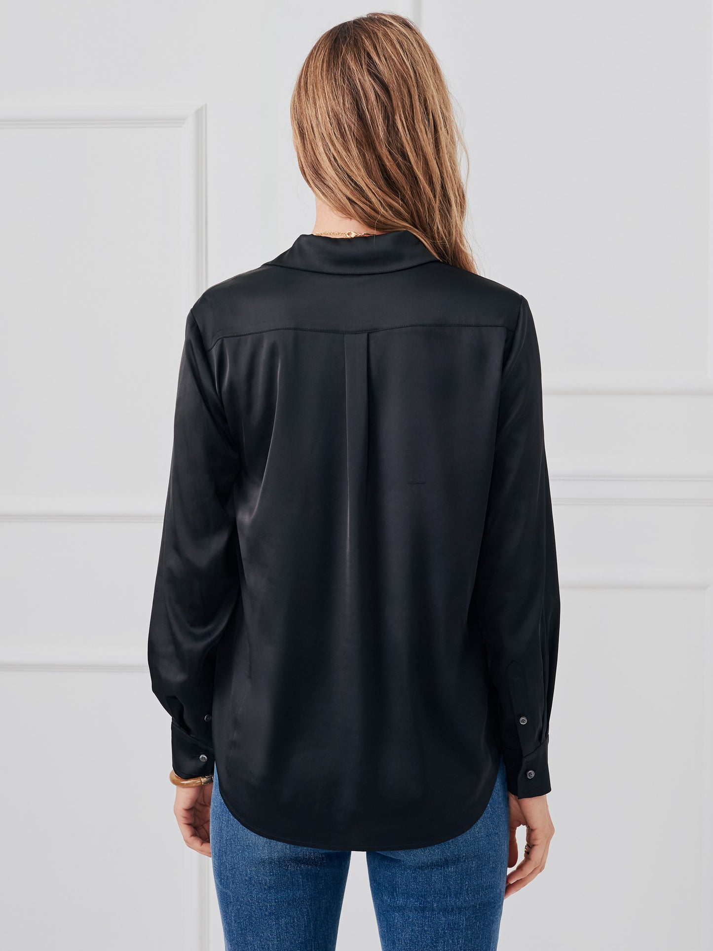 J.McLaughlin Denver shirt in black made with polyester.