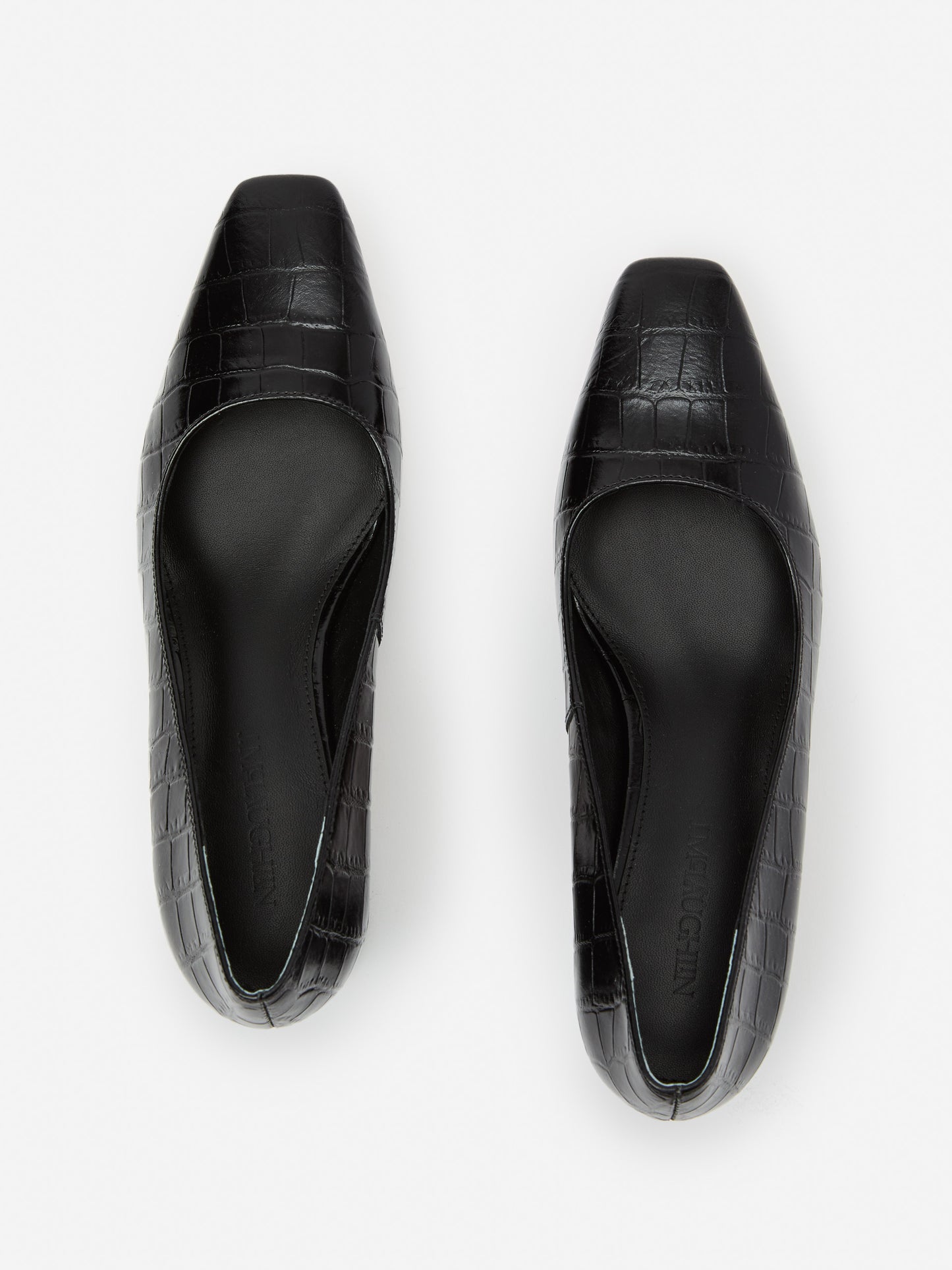 J.McLaughlin Feodora shoes in black made with leather.