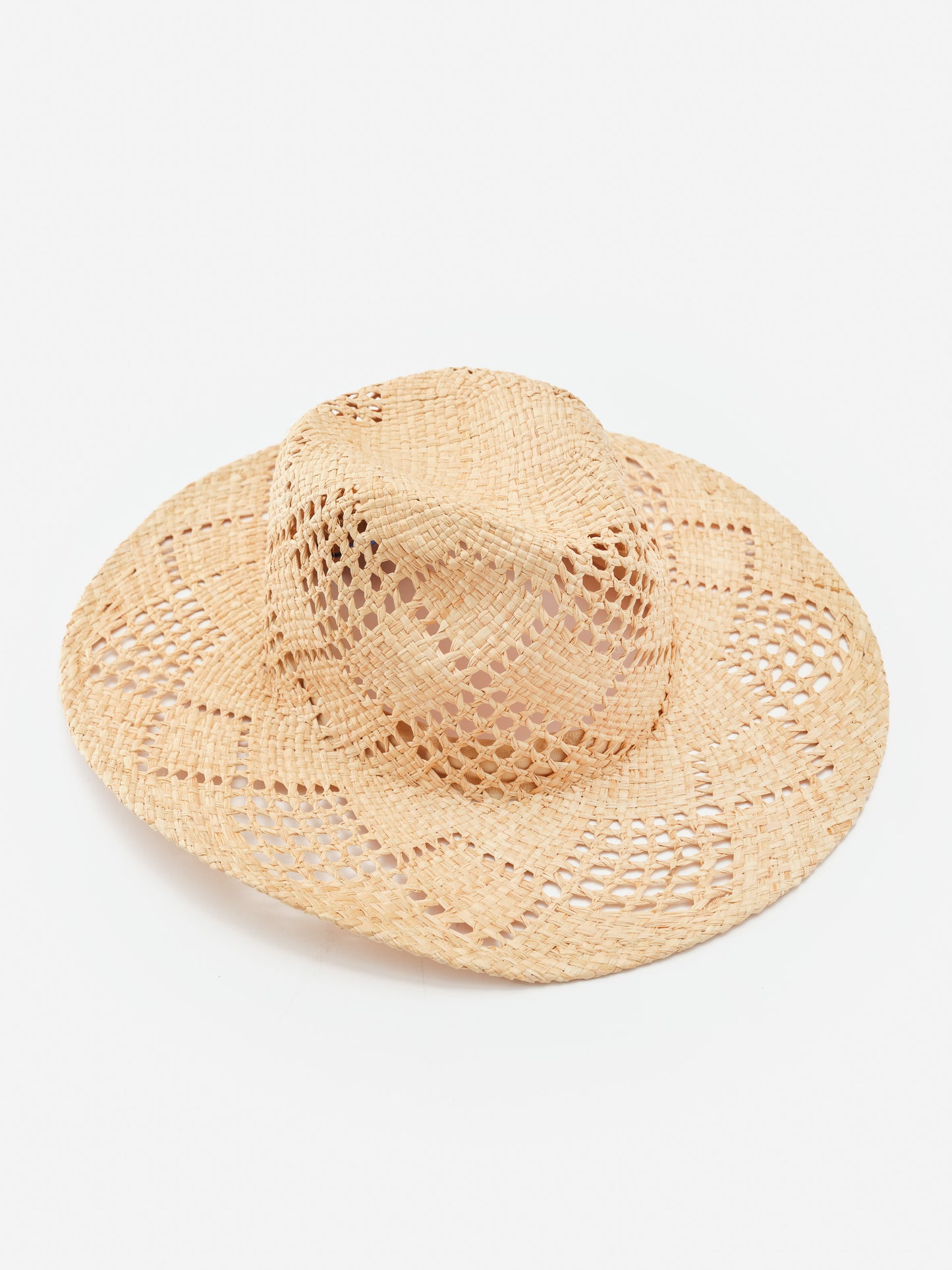 J.McLaughlin Flora hat in natural made with raffia.