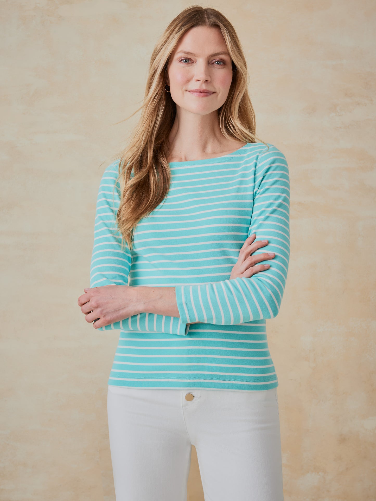 J.McLaughlin Goldie tee in aqua/white mad with cotton.