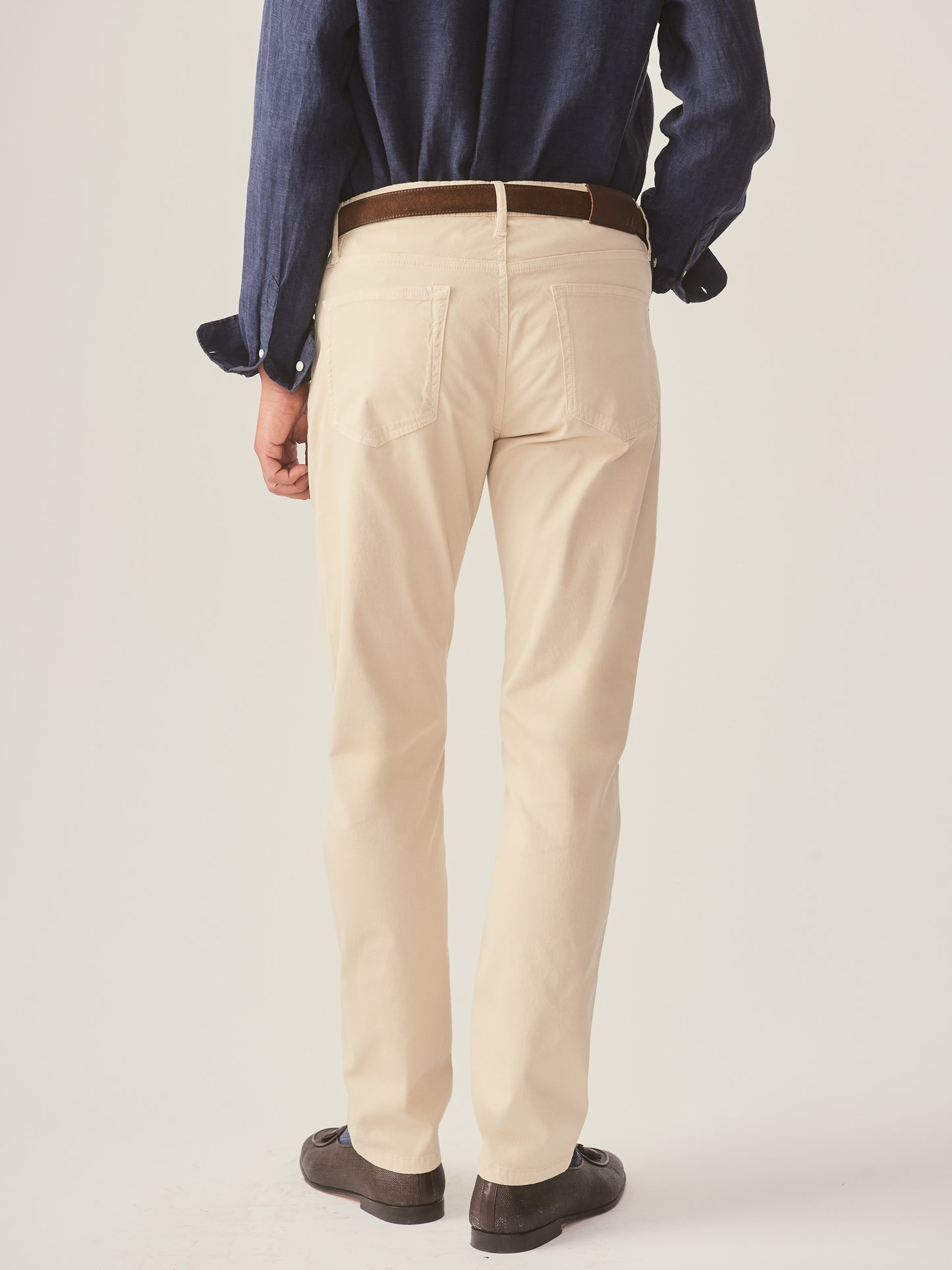 J.McLaughlin Parker pants in sand made with cotton.
