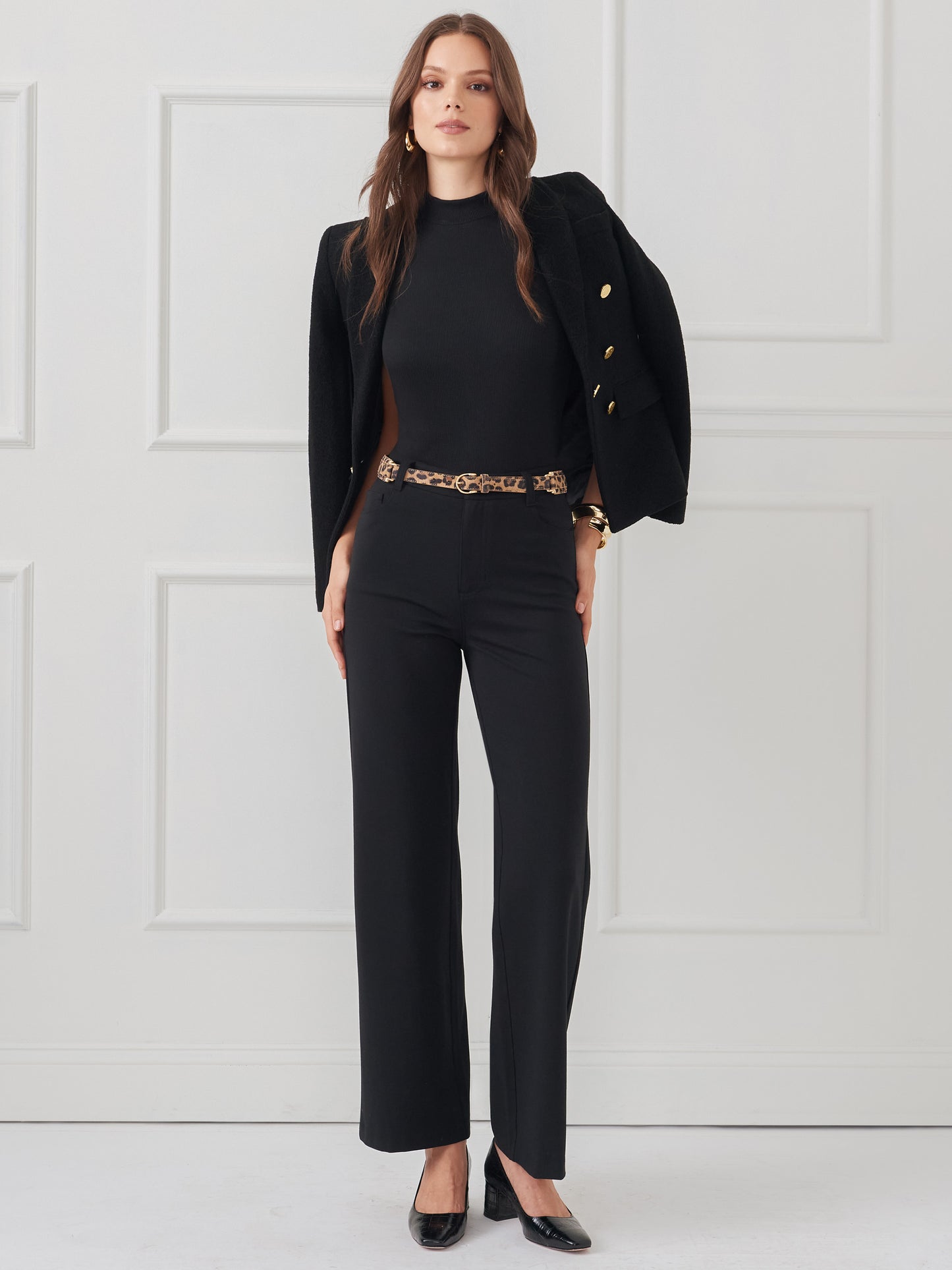 J.McLaughlin Lowden pants in black made with Bainbridge cloth.