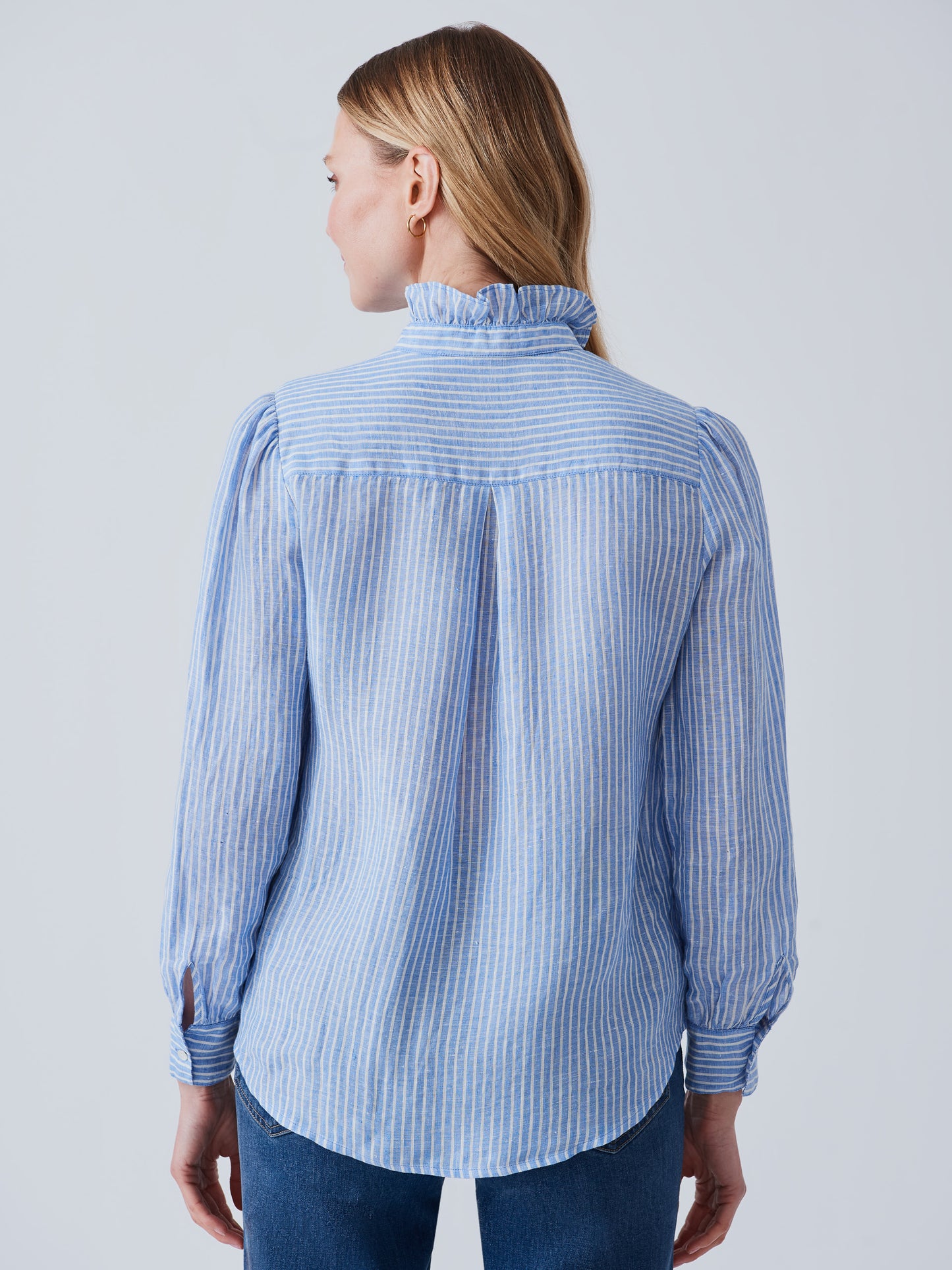 J.McLaughlin Julian top in mid blue/white made with linen.