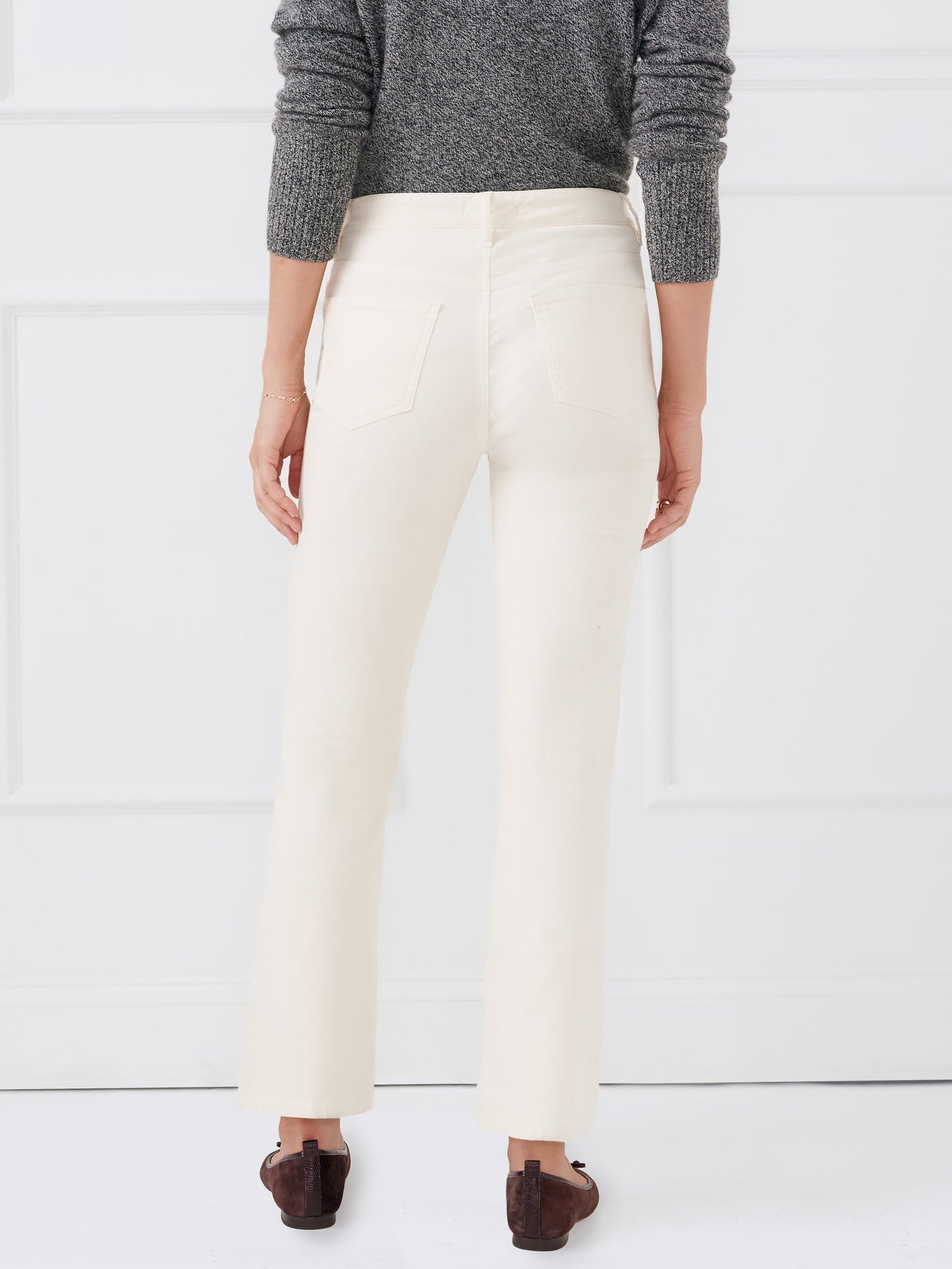 J.McLaughlin Lenni pants in egret white made with velveteen.