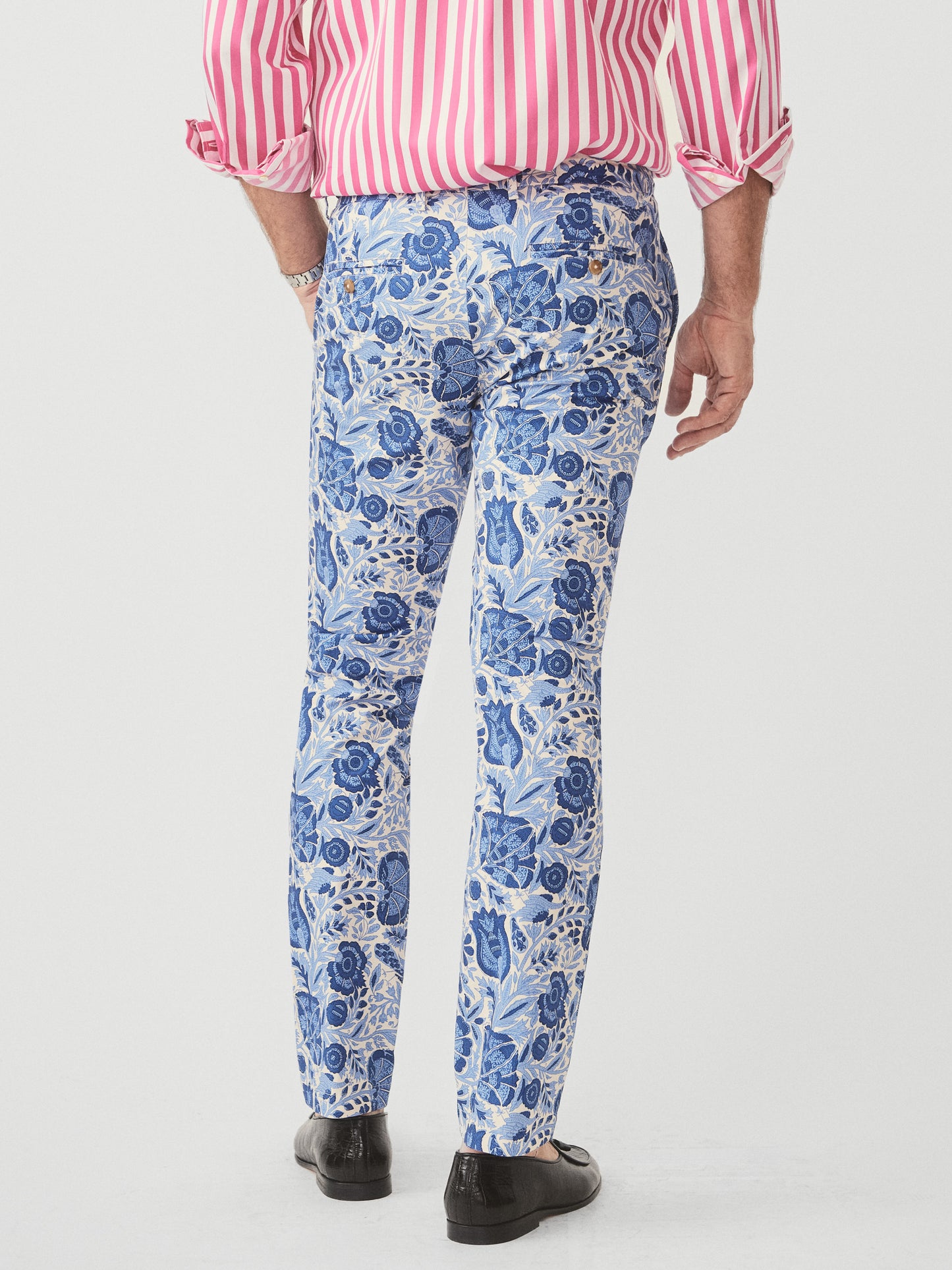 J.McLaughlin Lukas pants in navy/sand/denim made with cotton.