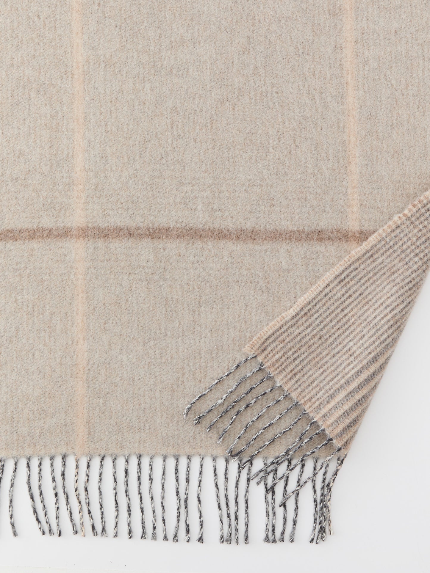 J.McLaughlin Marica scarf in light brown made with wool.