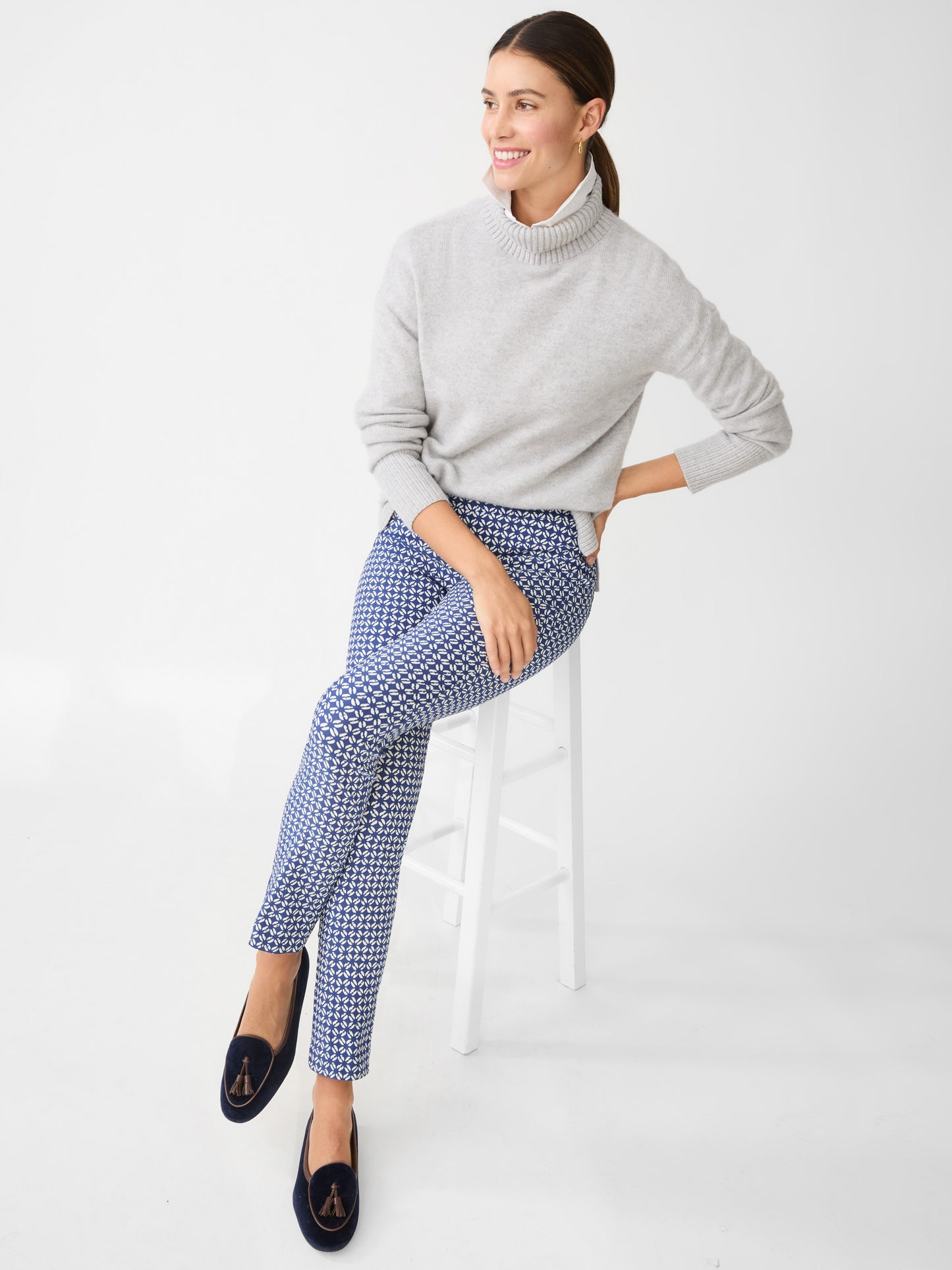 J.McLaughlin Masie pants in deep blue/off white made with Amelia Cloth.
