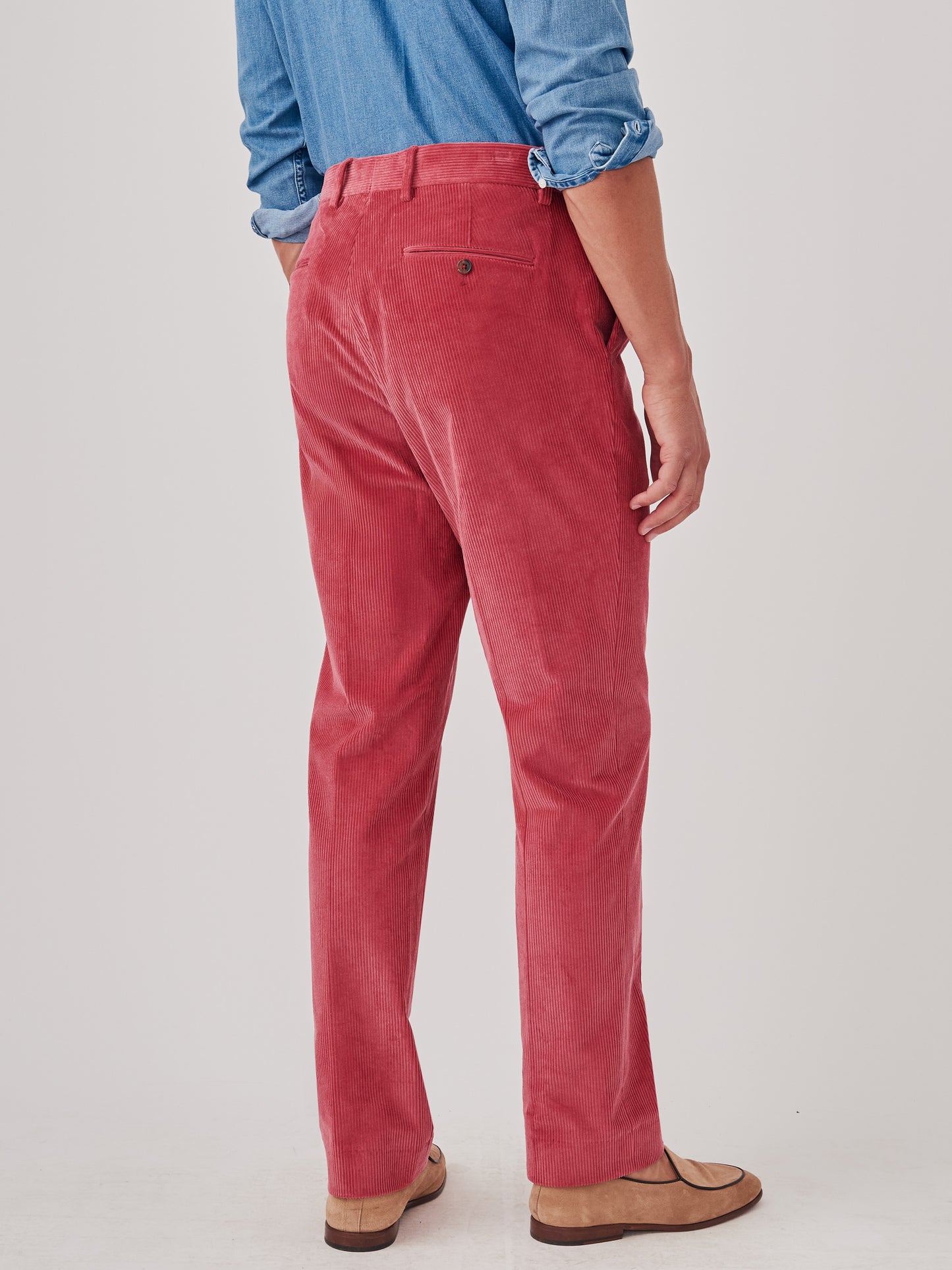 Model wearing J.McLaughlin Oxford pants in berry made with cotton corduroy