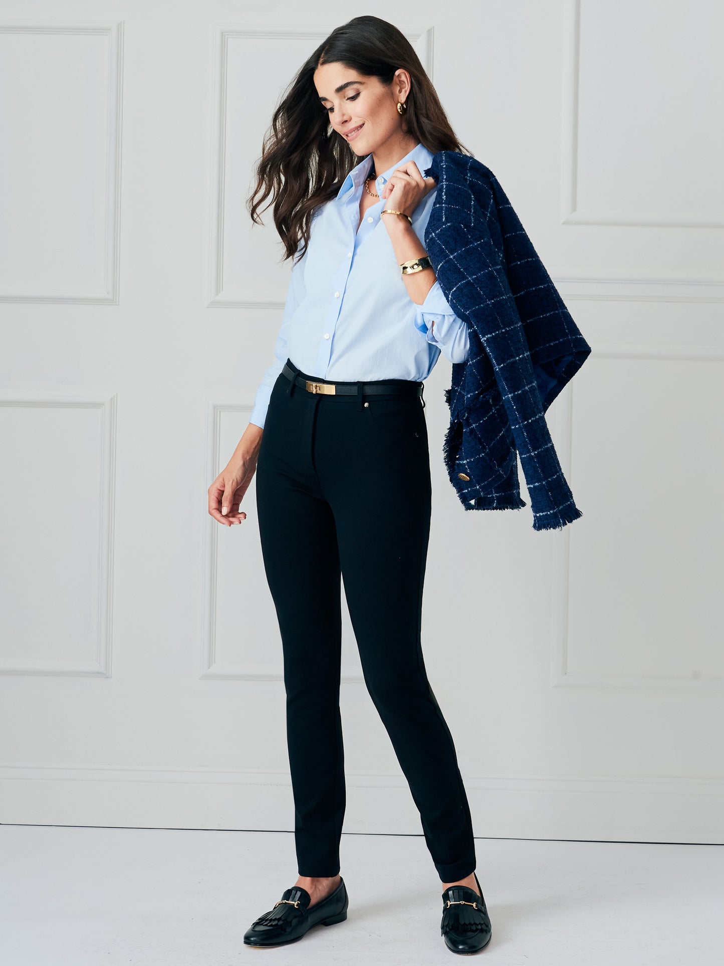 J.McLaughlin Rebecca pants in black made with bainbridge cloth.