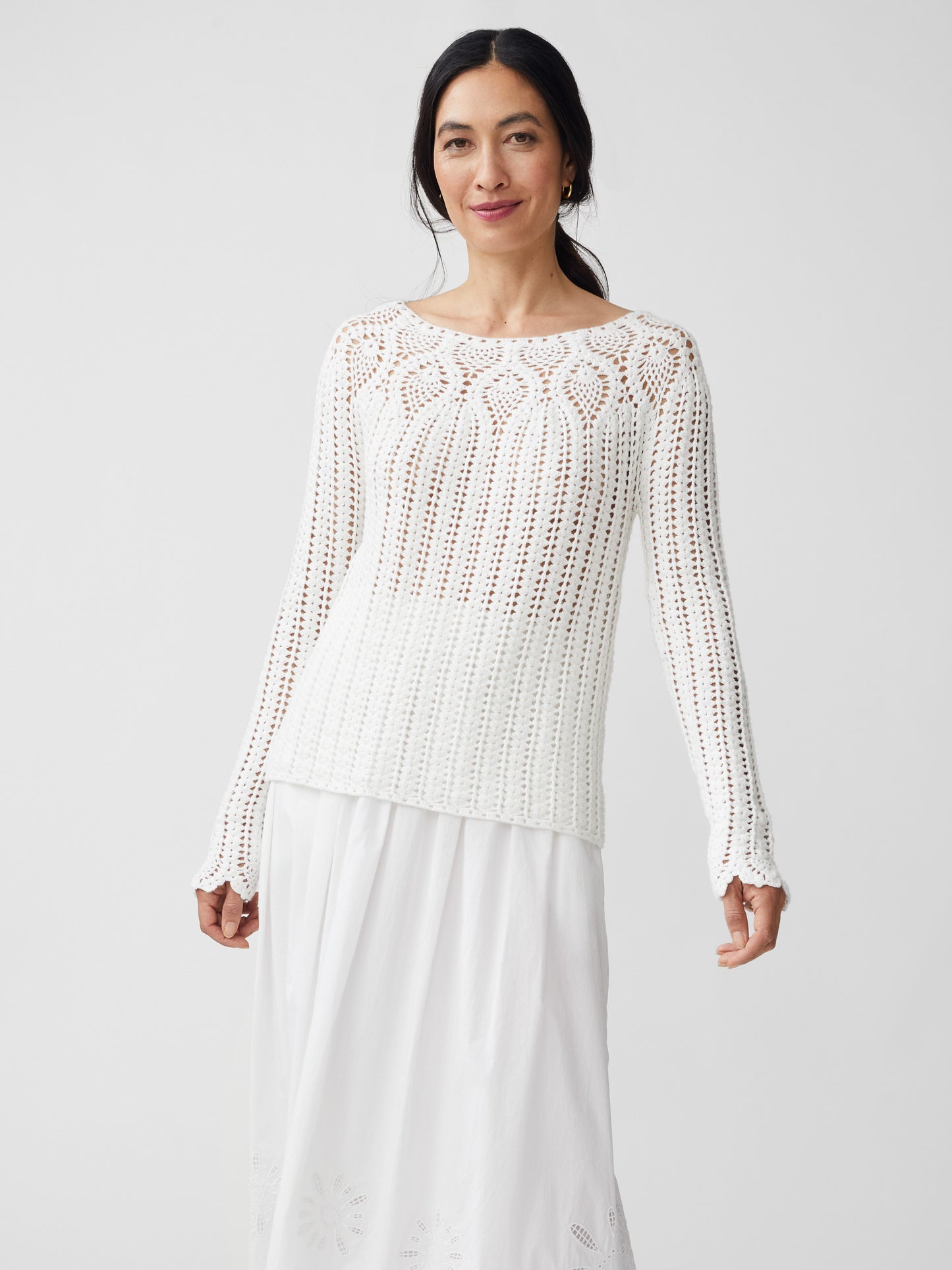 J.McLaughlin model wears Shellona Crochet Sweater in white made with cotton.