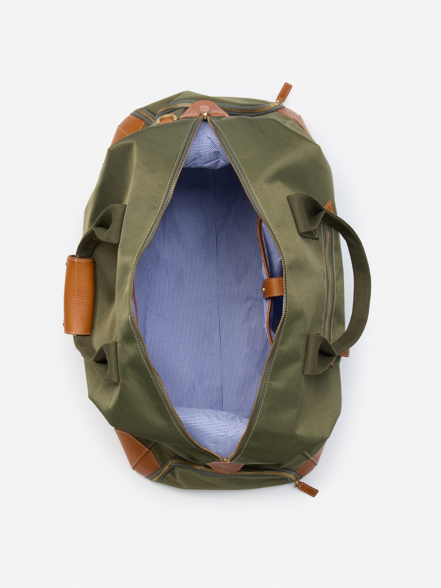 J.McLaughlin Stanley weekender in olive made with nylon. flock ai