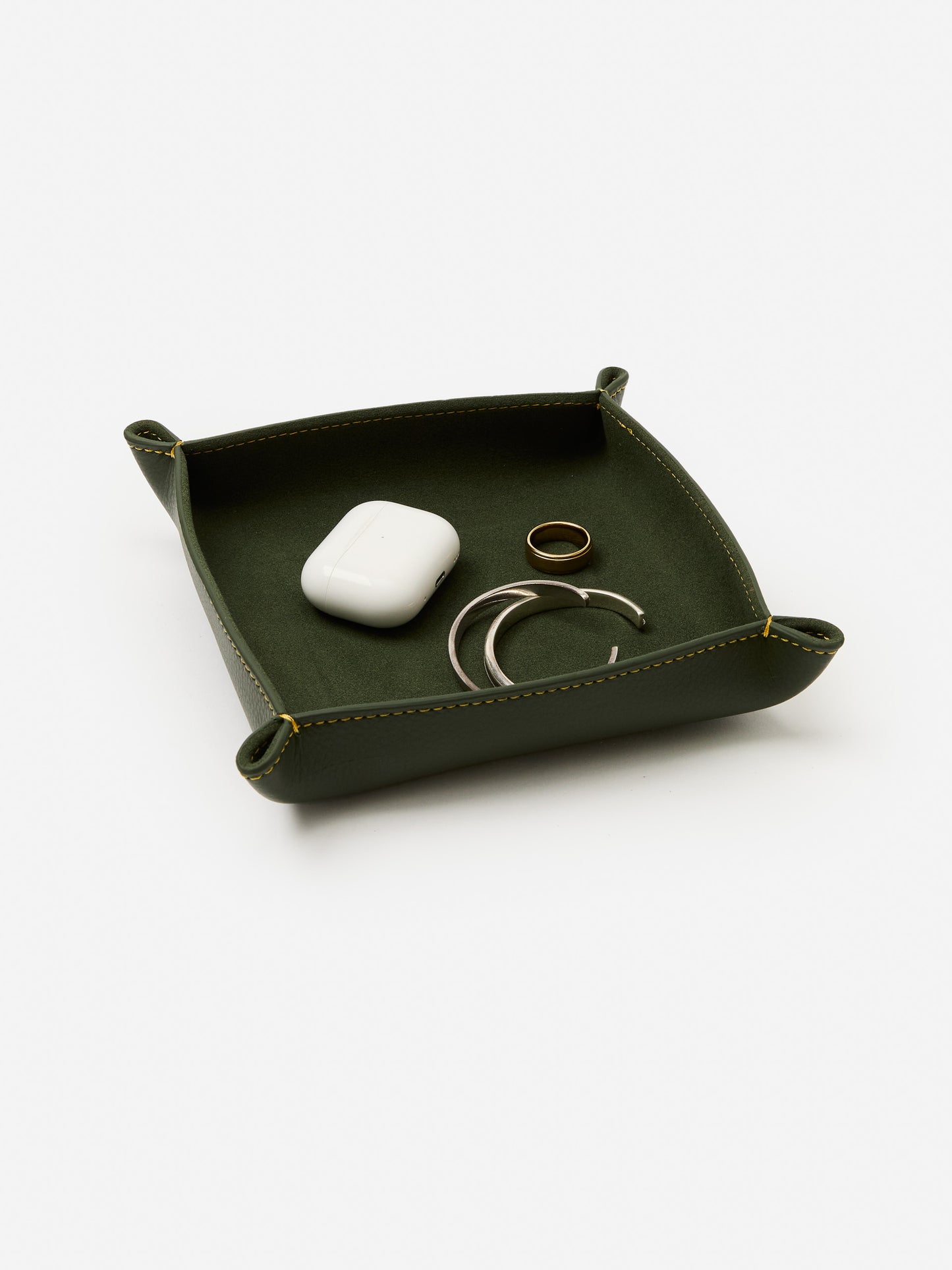 J.McLaughlin Trinket tray in green made with leather.