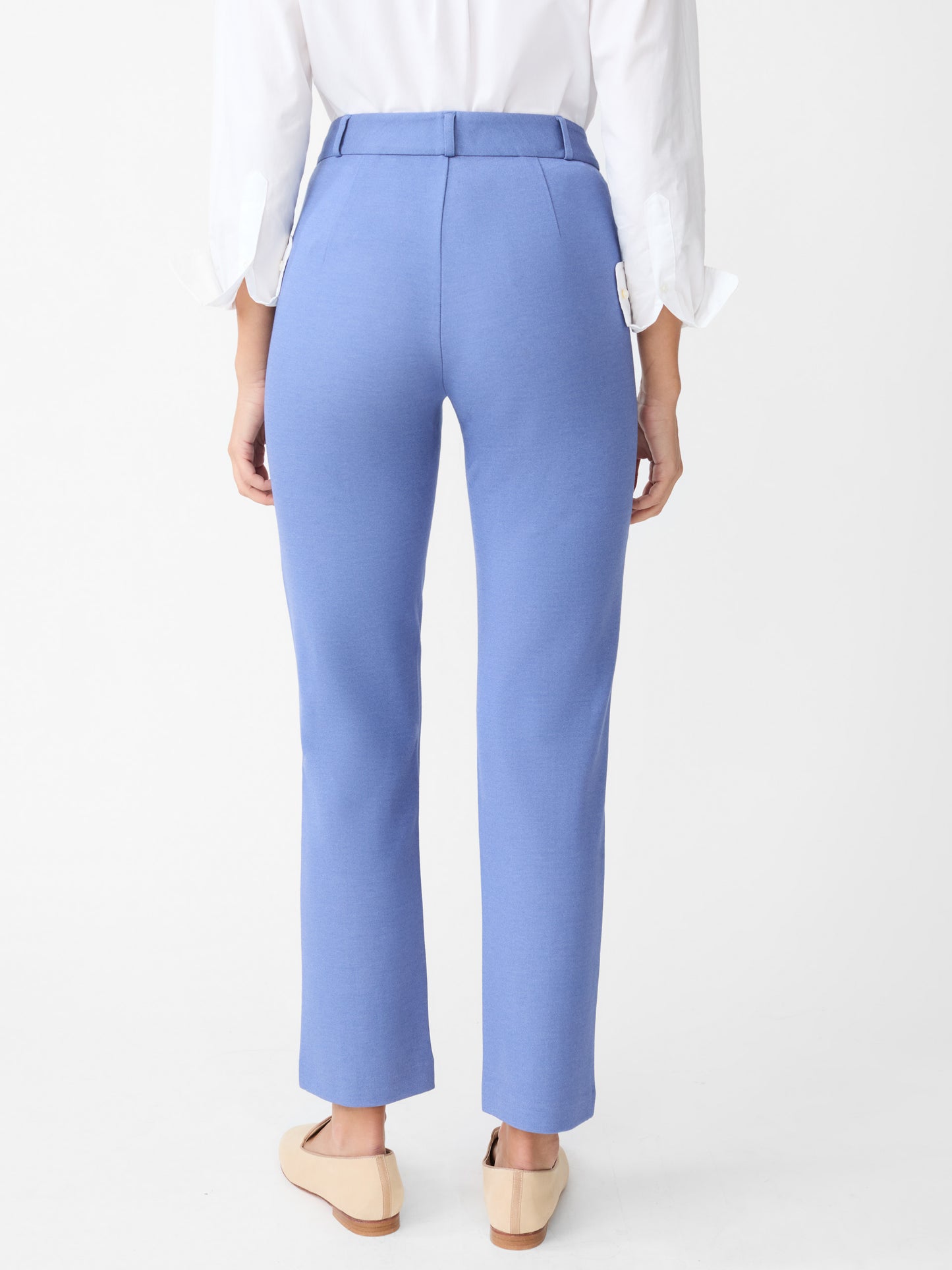 J.McLaughlin Ynez pants in heather denim made with Bainbridge fabric.