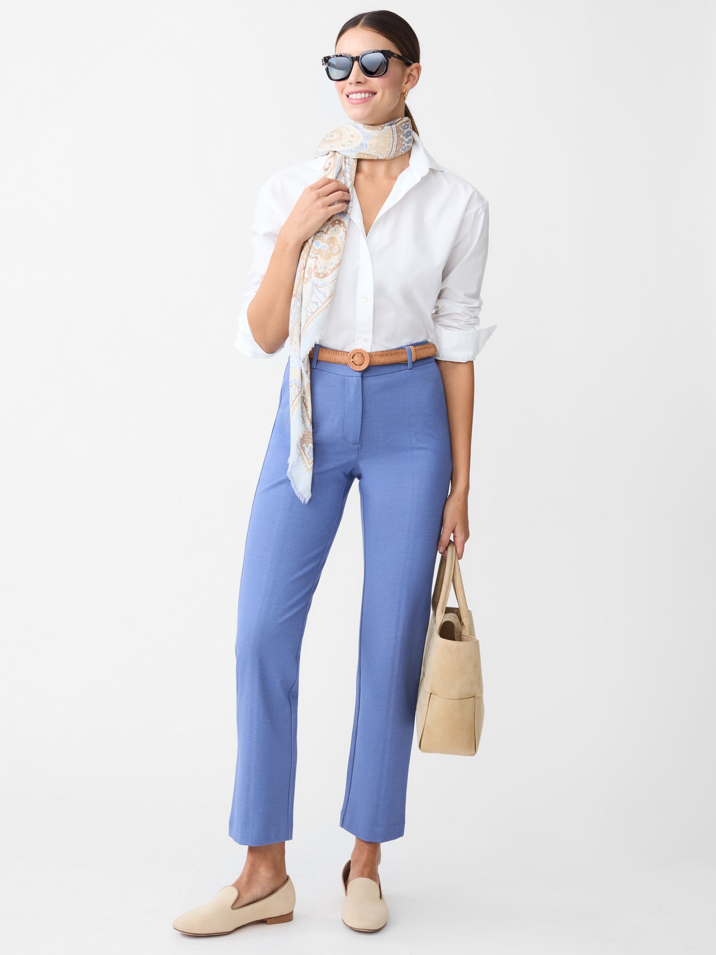 J.McLaughlin Ynez pants in heather denim made with Bainbridge fabric.