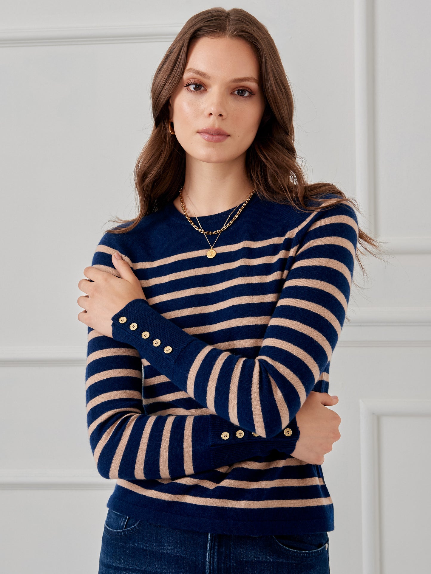 Zosia sweater in navy/heather camel made with cashemre.