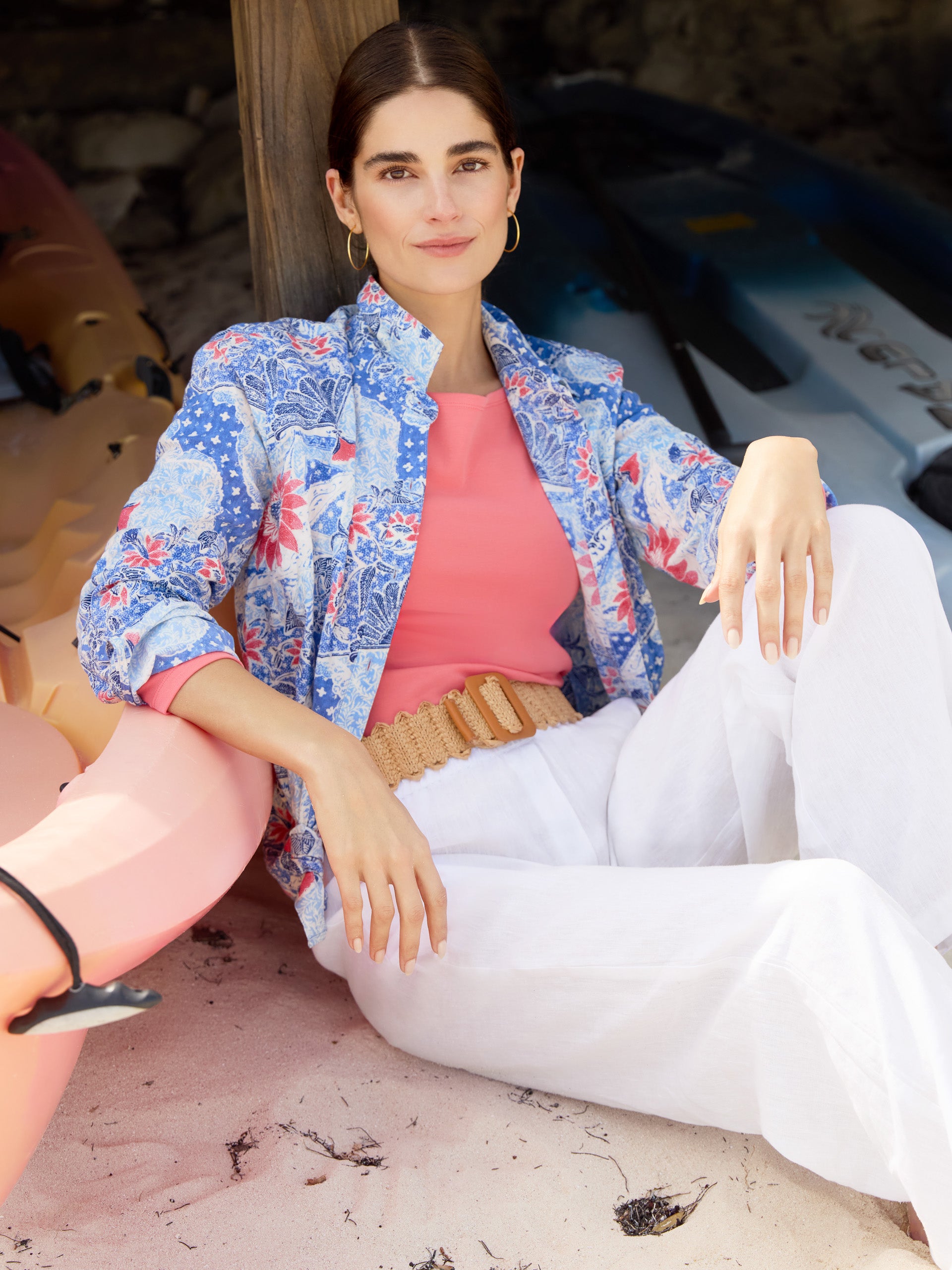Model wearing J.McLaughlin Lois shirt in navy/blue/red made with cotton.