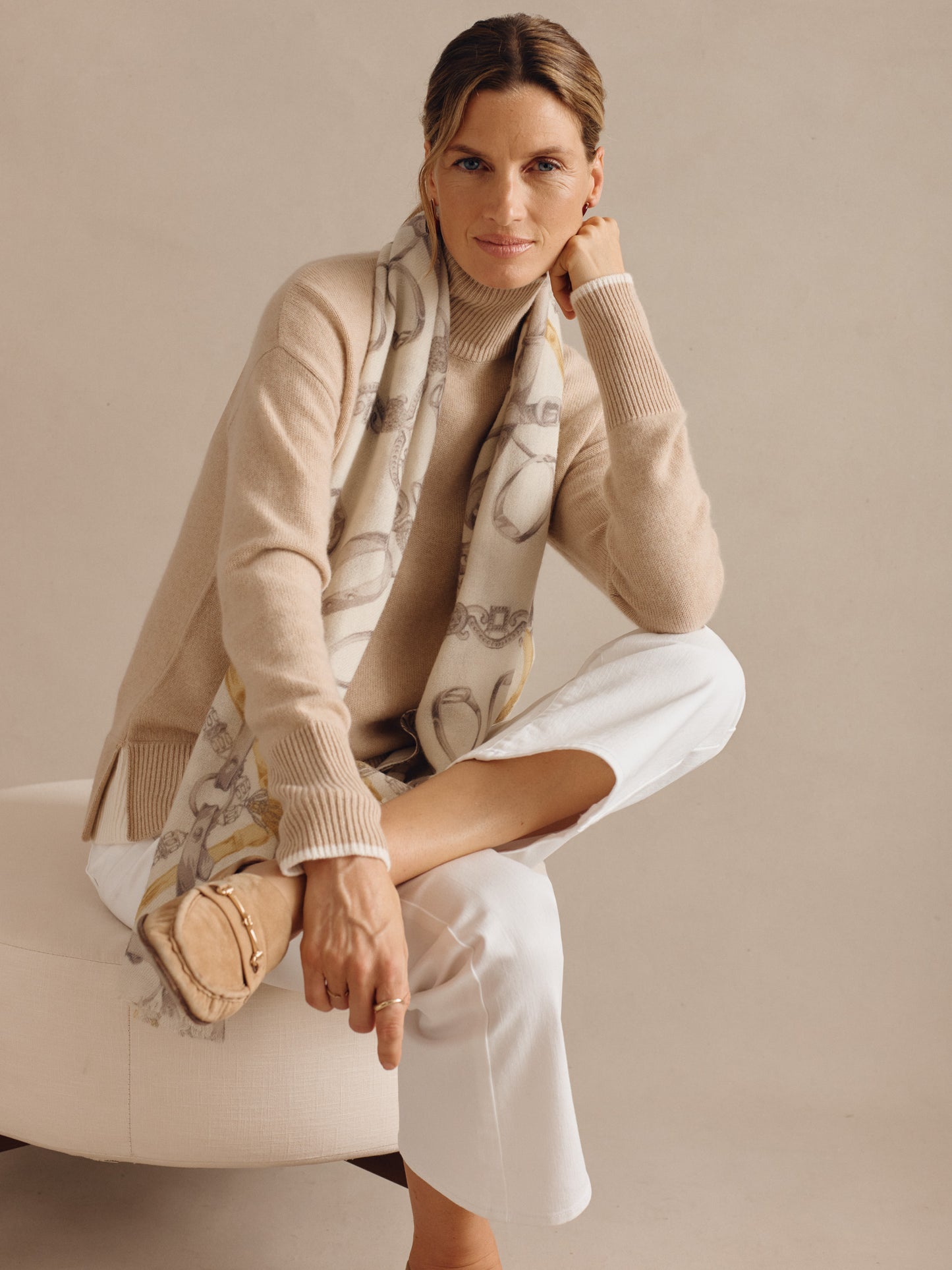 J.McLaughlin Tunis scarf in off white/silver made with wool.