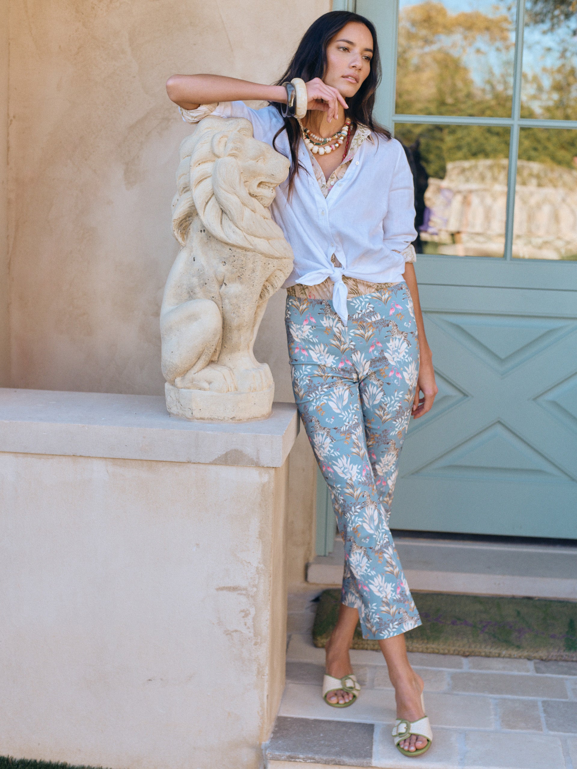 J.McLaughlin ivy pants in blue/multi made with amelia cloth.