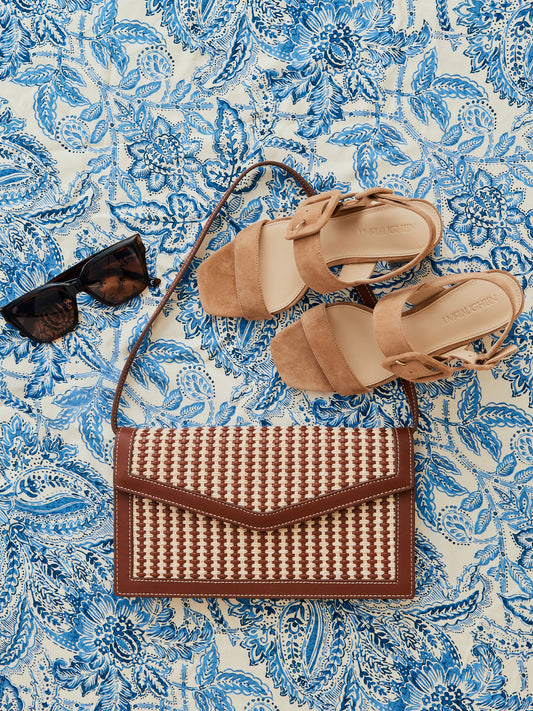 J.McLaughlin Kipton bag in natural/light brown made with leather. 