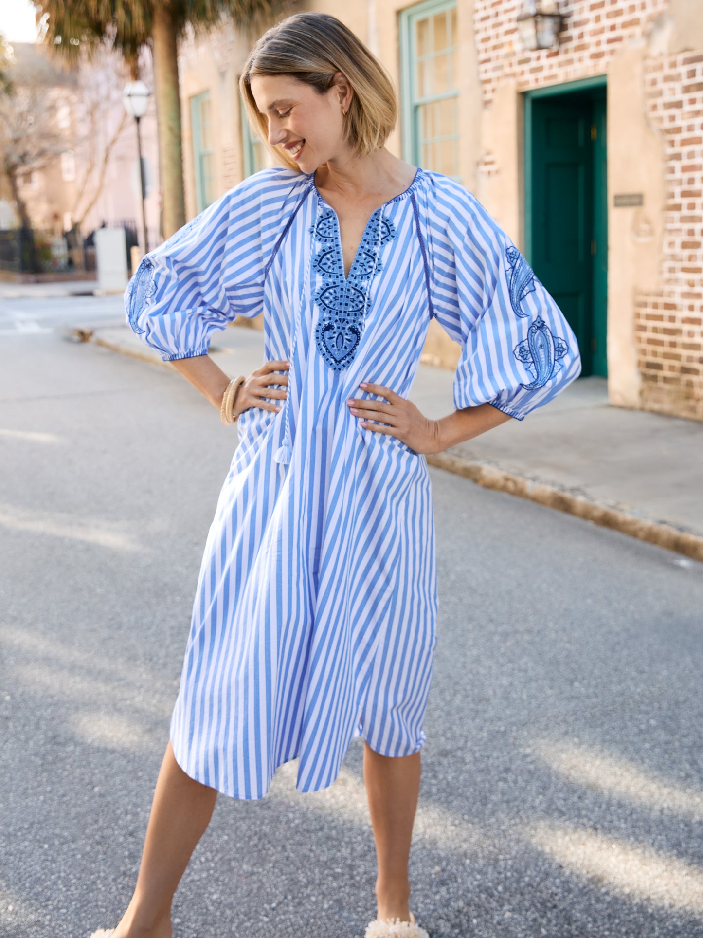 J.McLaughlin Zelena Dress in white/blue made with cotton. 