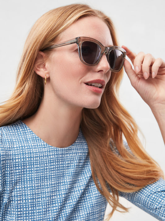 J.McLaughlin Mindy sunglasses in gray made with acetate.