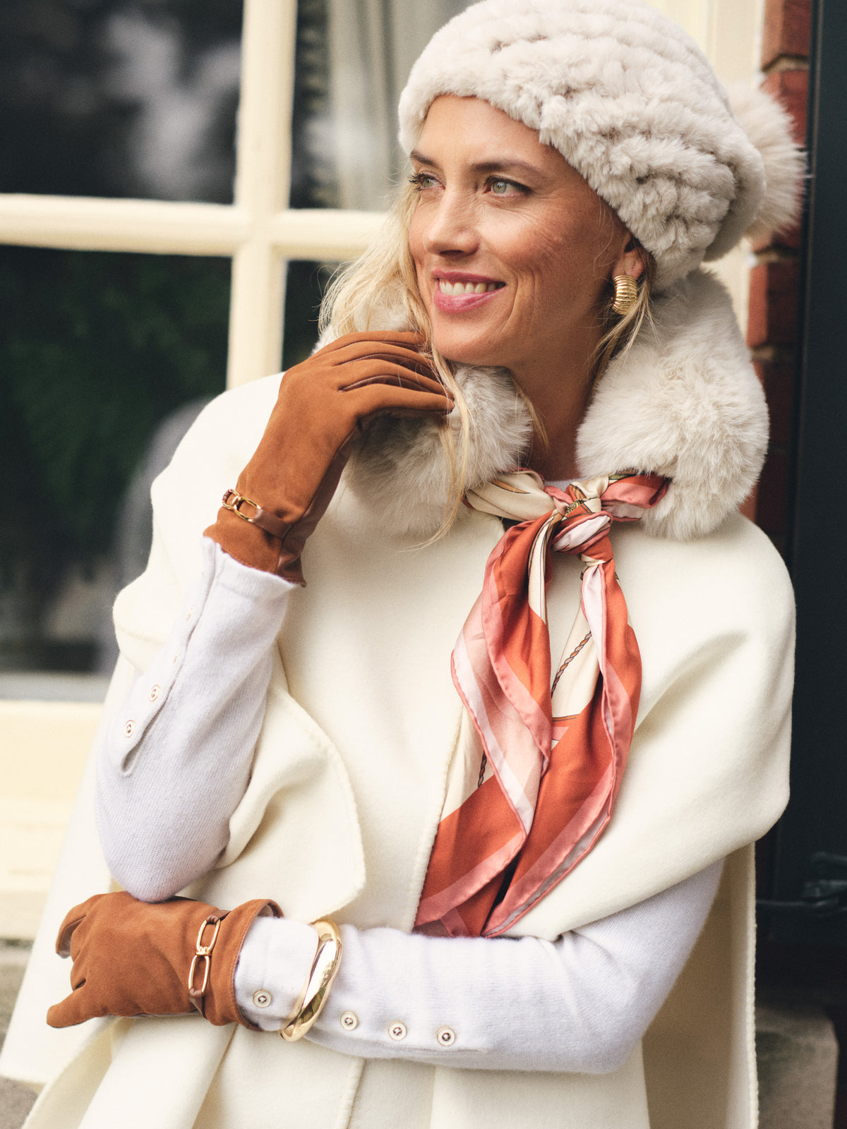 Camille Faux Fur Neckwarmer in Neo Sinclair Square