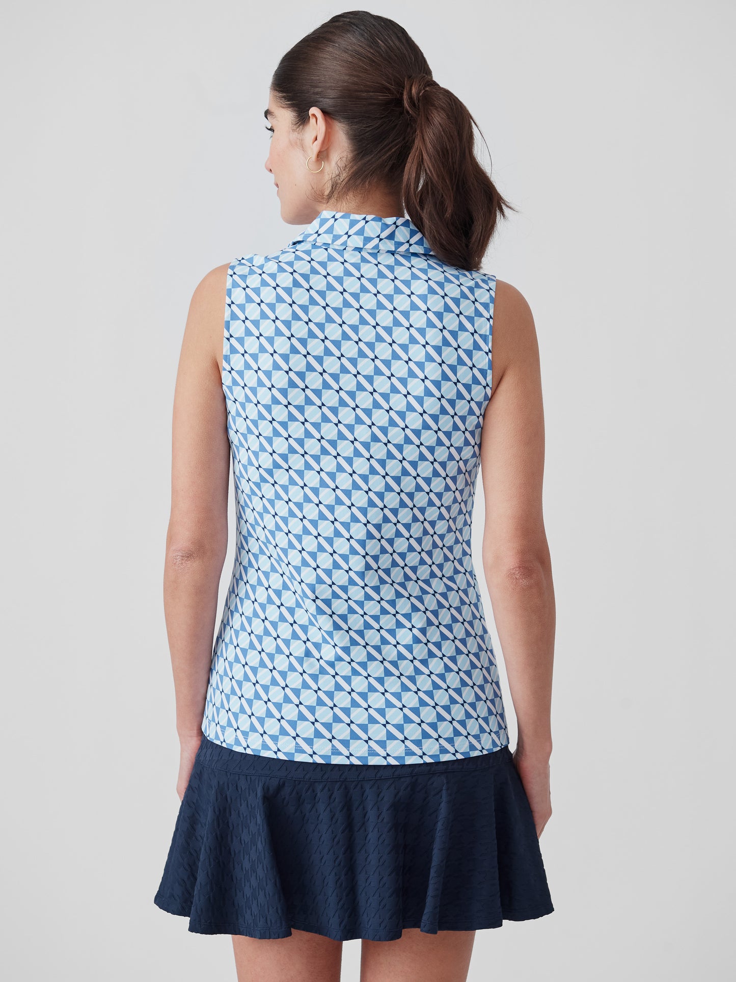 J.McLaughlin Aida top in blue/light blue made with catalina cloth. 