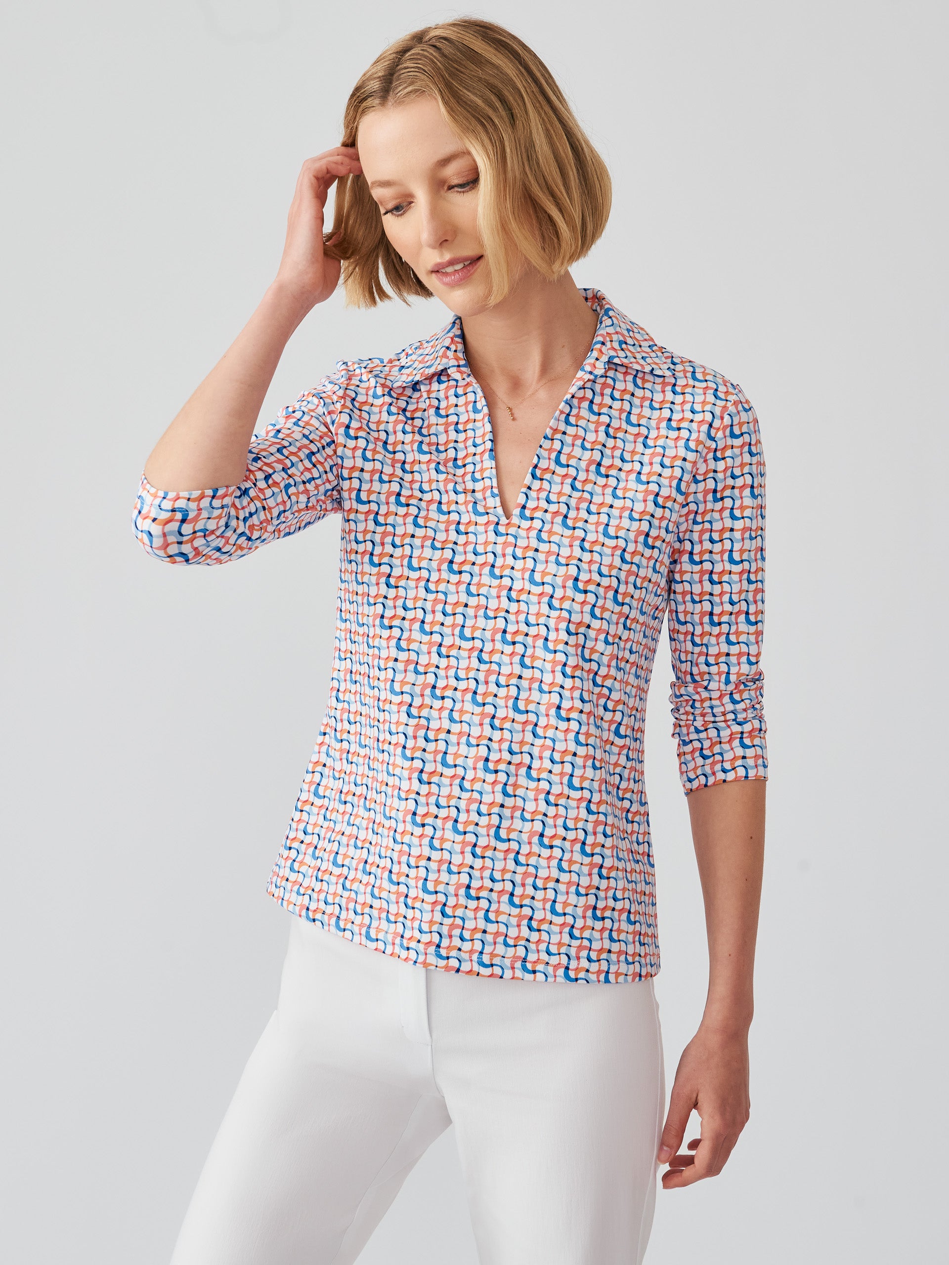 J.McLaughlin Aida 3/4 sleeve top in white/multi made with catalina cloth.