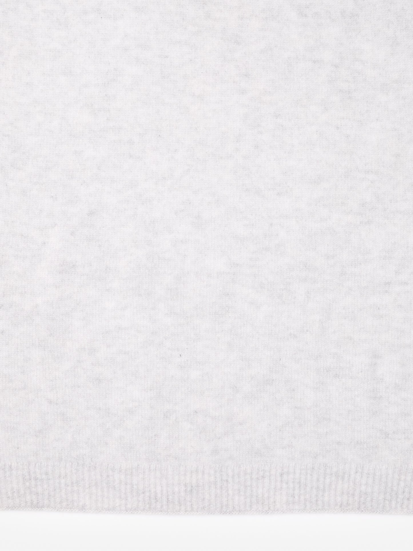 J.McLaughlin Ailia scarf in light grey made with cashmere.
