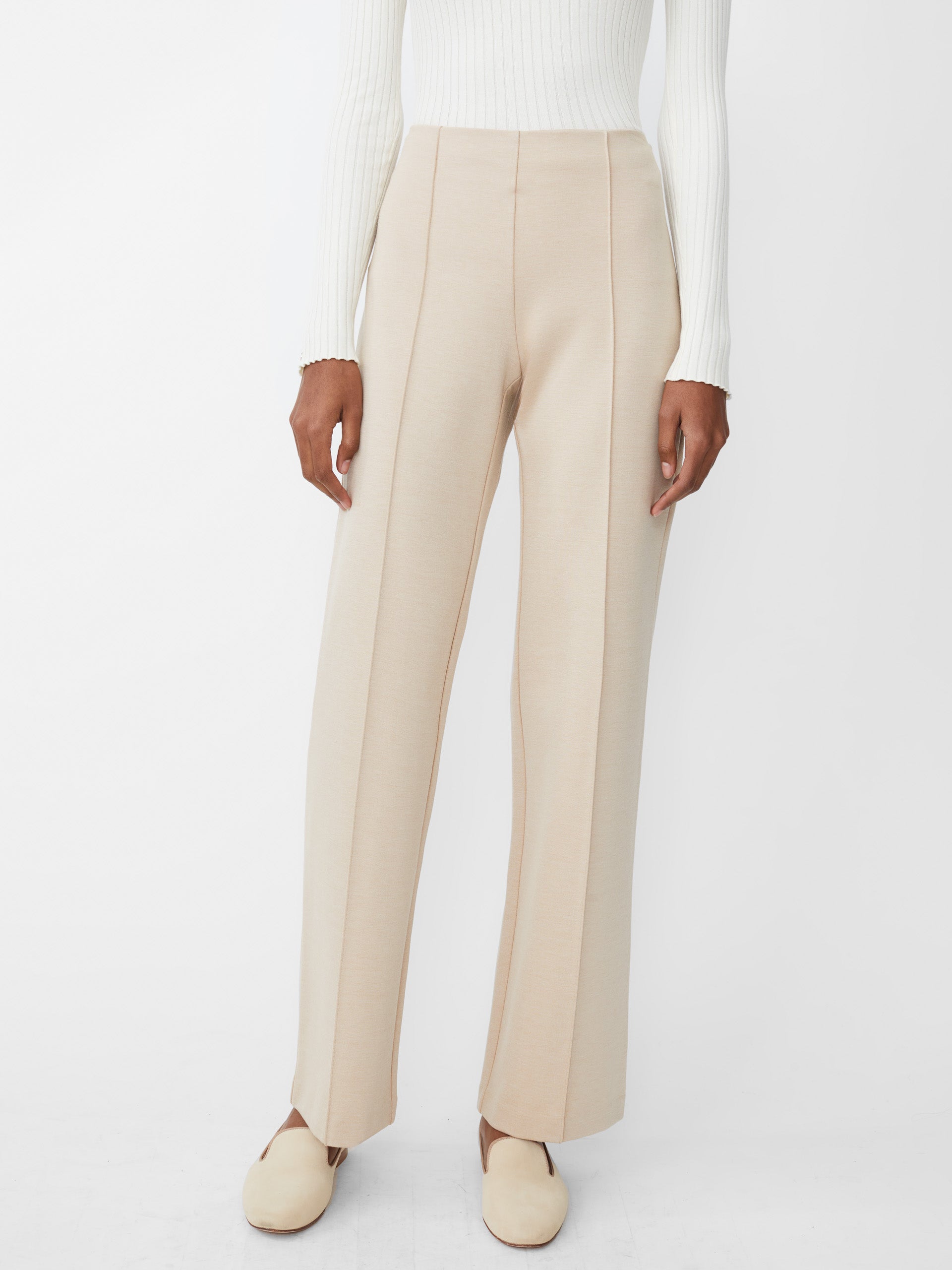 J.McLaughlin Calder pants in heather sand made with bainbridge cloth.