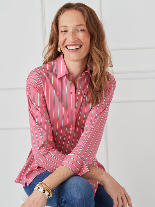 J.McLaughlin Alexis shirt in coral/white made with cotton sateen. 