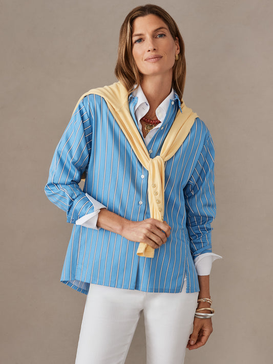 J.McLaughlin Alexis shirt in steel blue/white made with cotton sateen. 