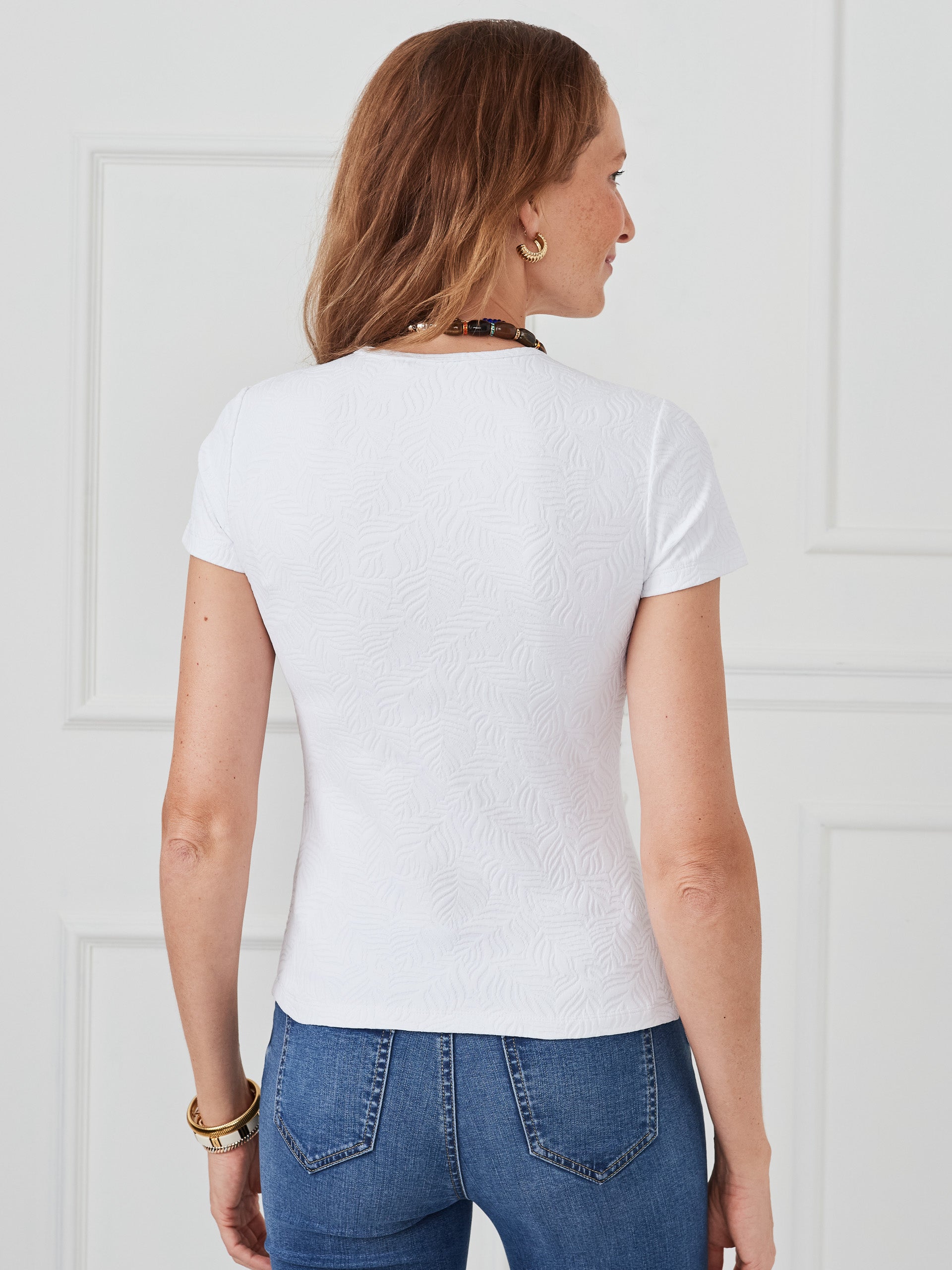 J.McLaughlin Allie tee in white made with catalina cloth.