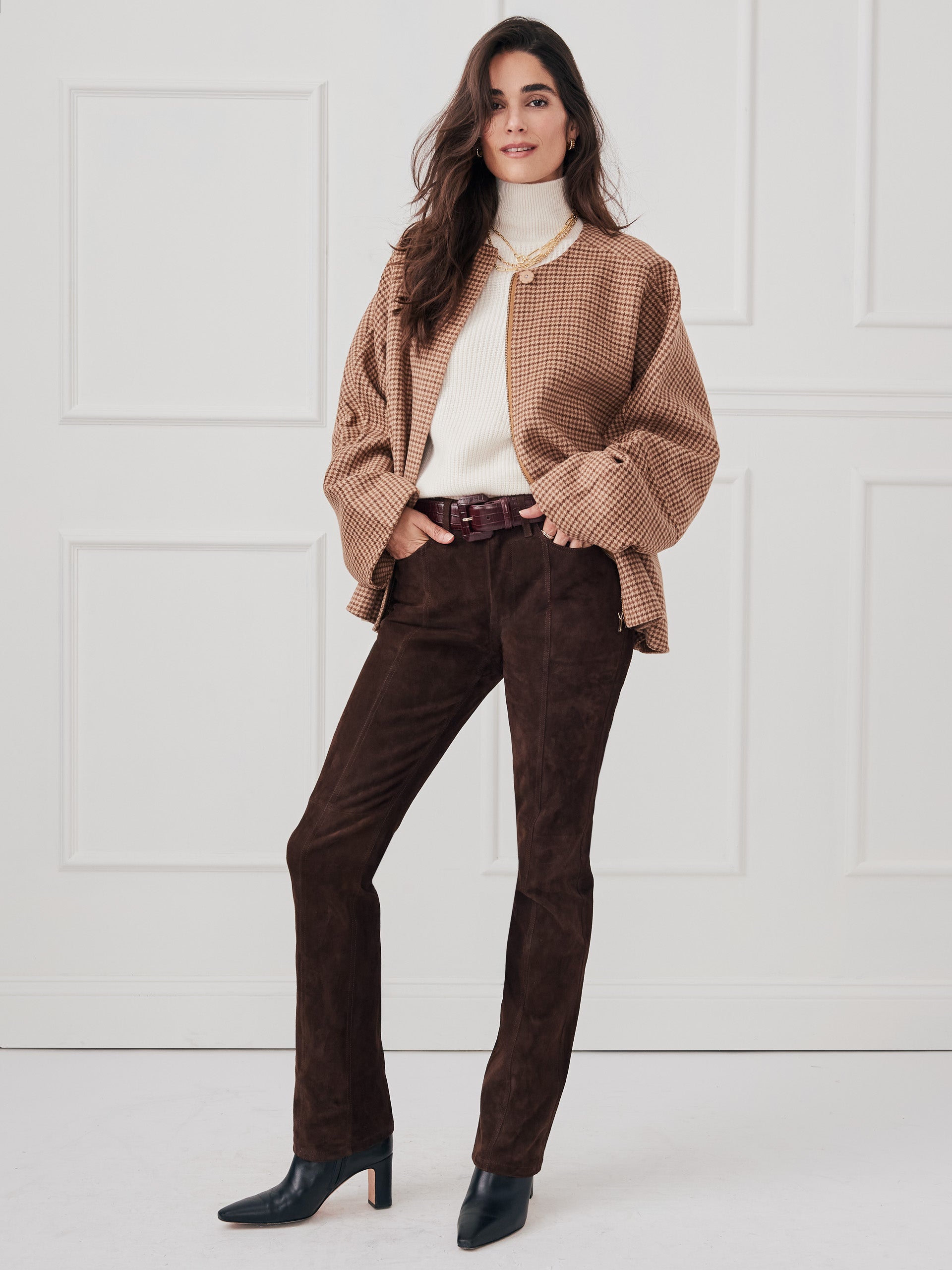 J.McLaughlin Amelia sweater in ivory made with cashmere.