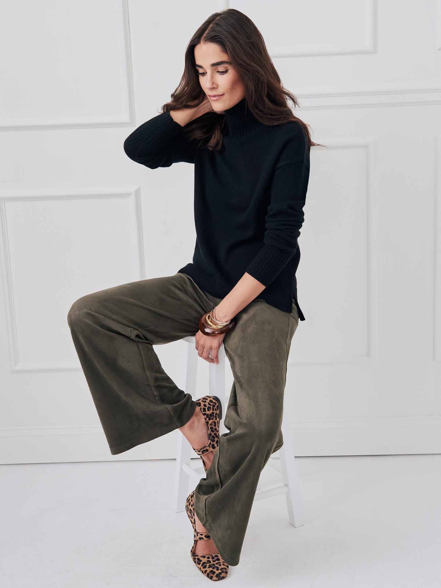J.McLaughlin Anderson pants in olive made with faux suede.