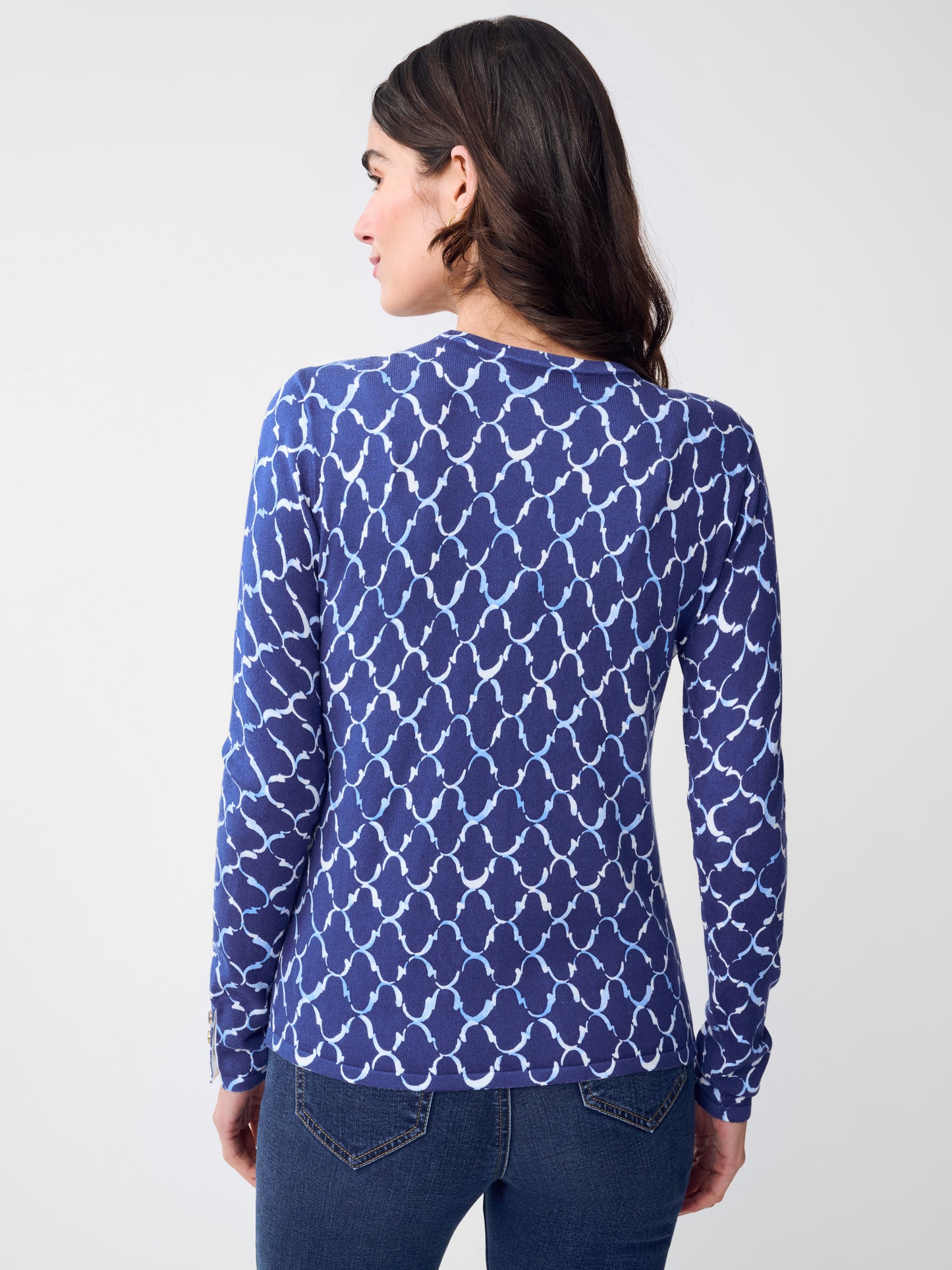 J.McLaughlin Anilee sweater in Navy/Chambray made with cotton.