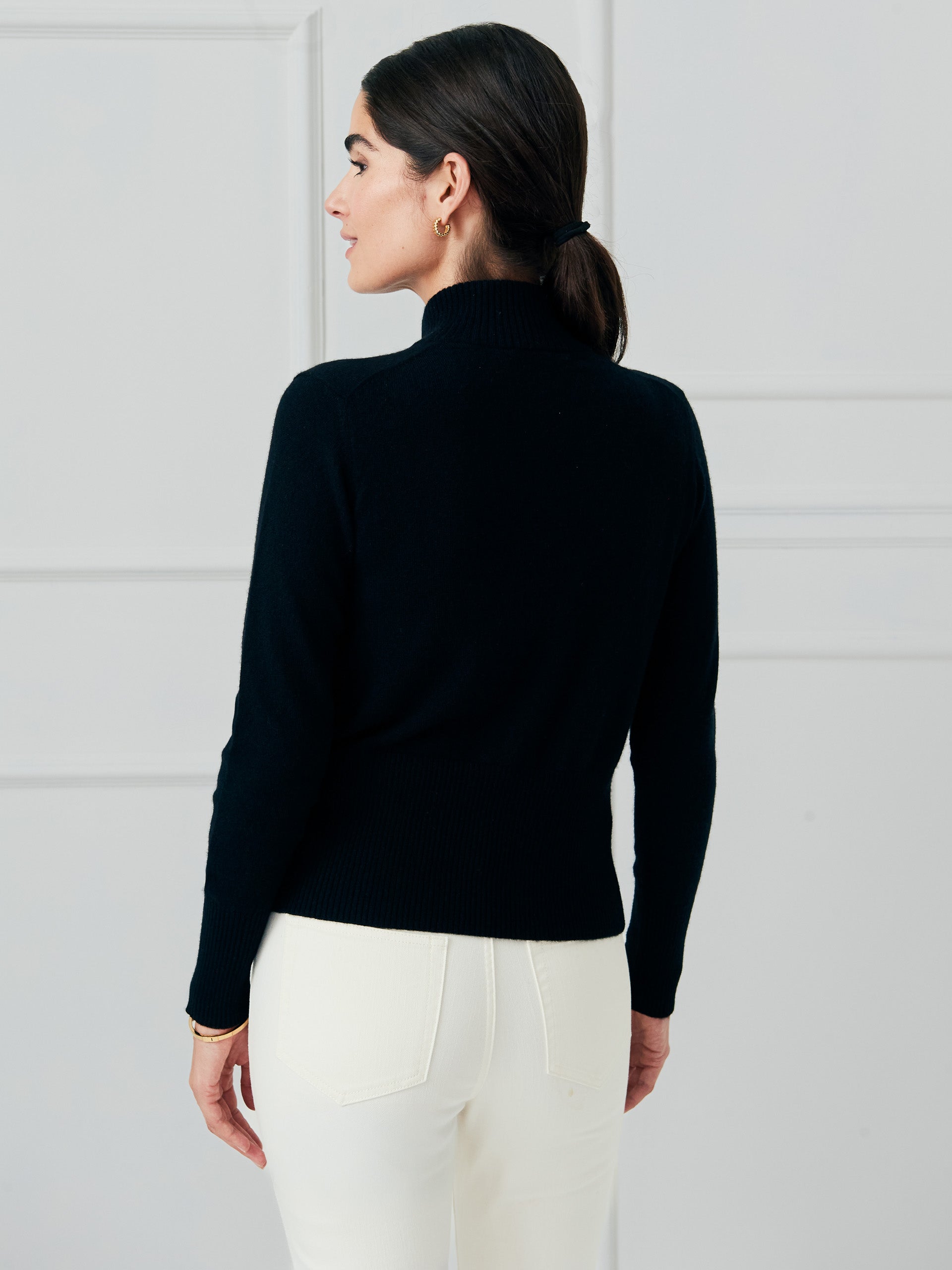 J.McLaughlin Anya sweater in black made with cashmere. 