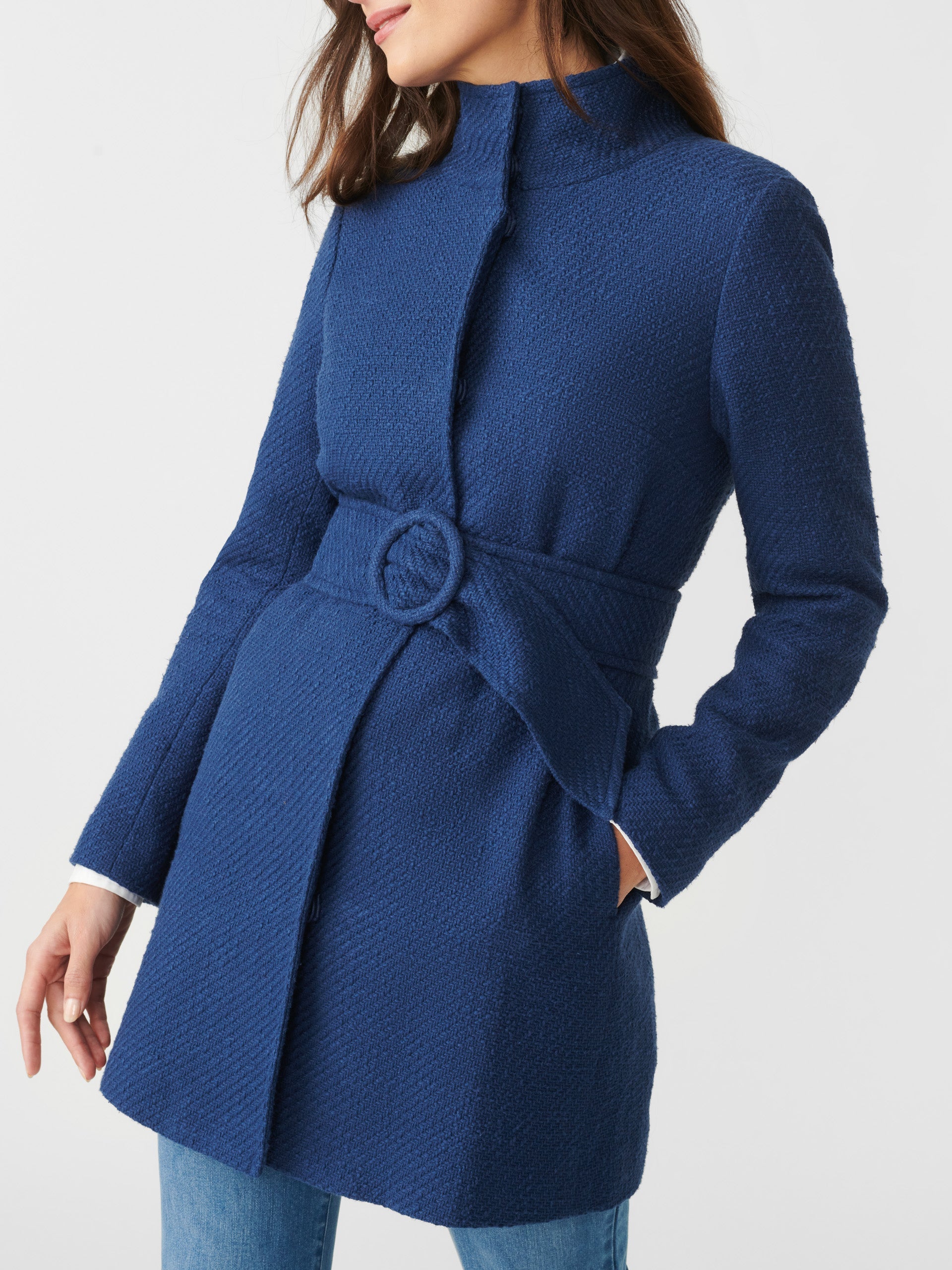 Model wears J.McLaughlin Arden Tweed Coat in navy made with cotton.